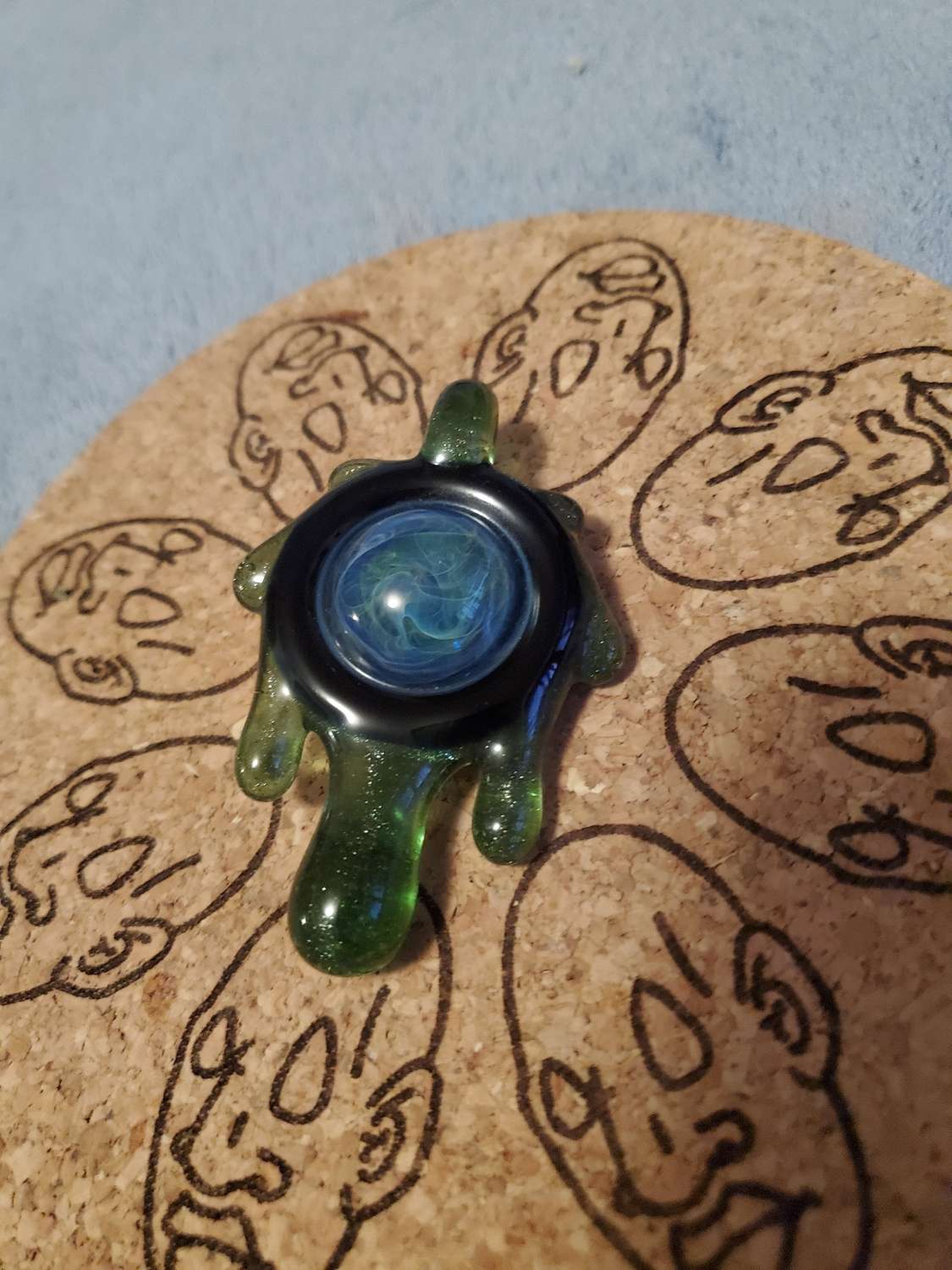 Preview pic of Beer glass pendant