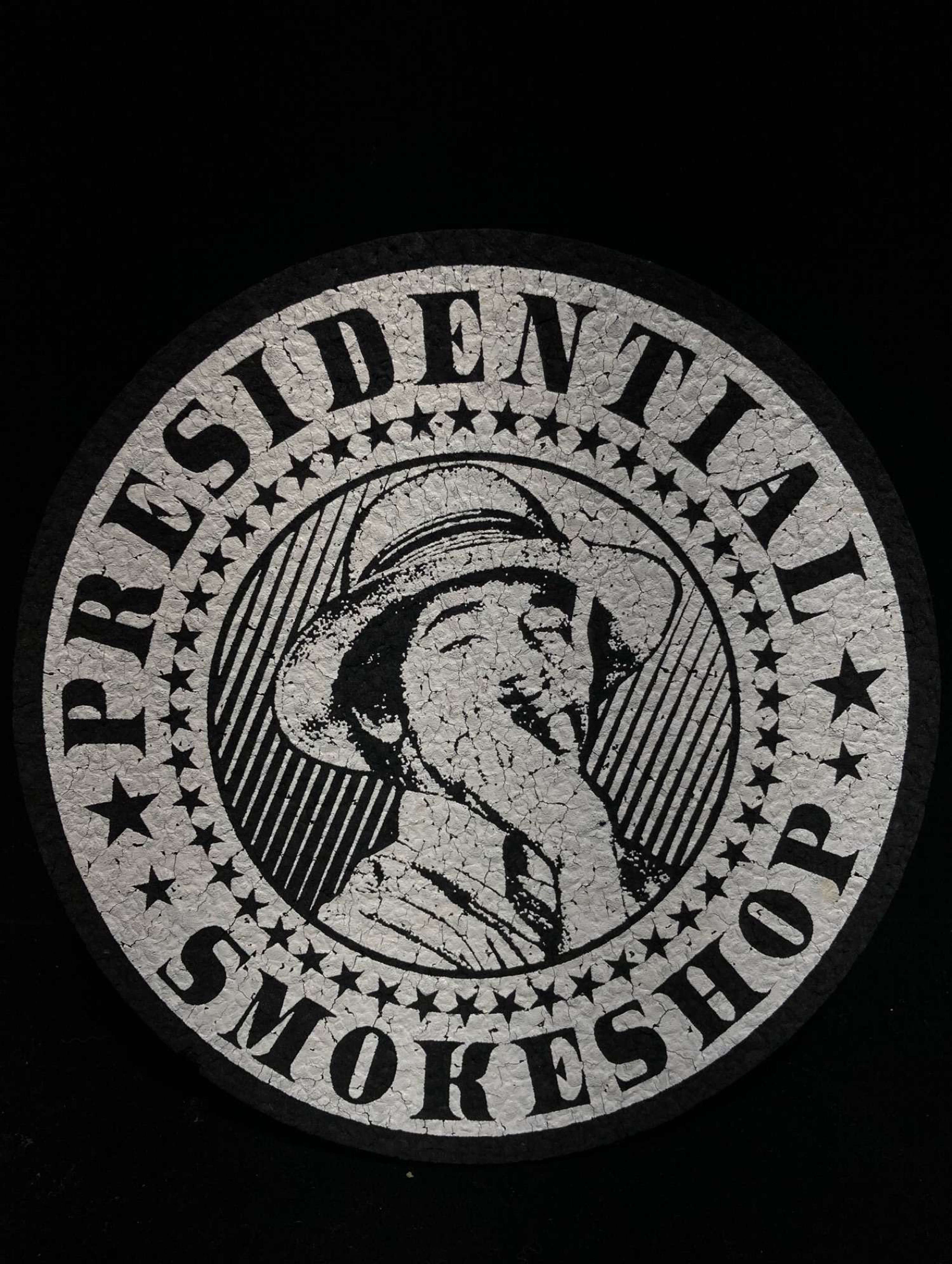 Presidential smoke shop round black and white 8” image 0