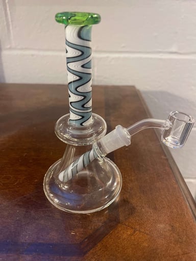 Preview pic of Mini worked rig w banger