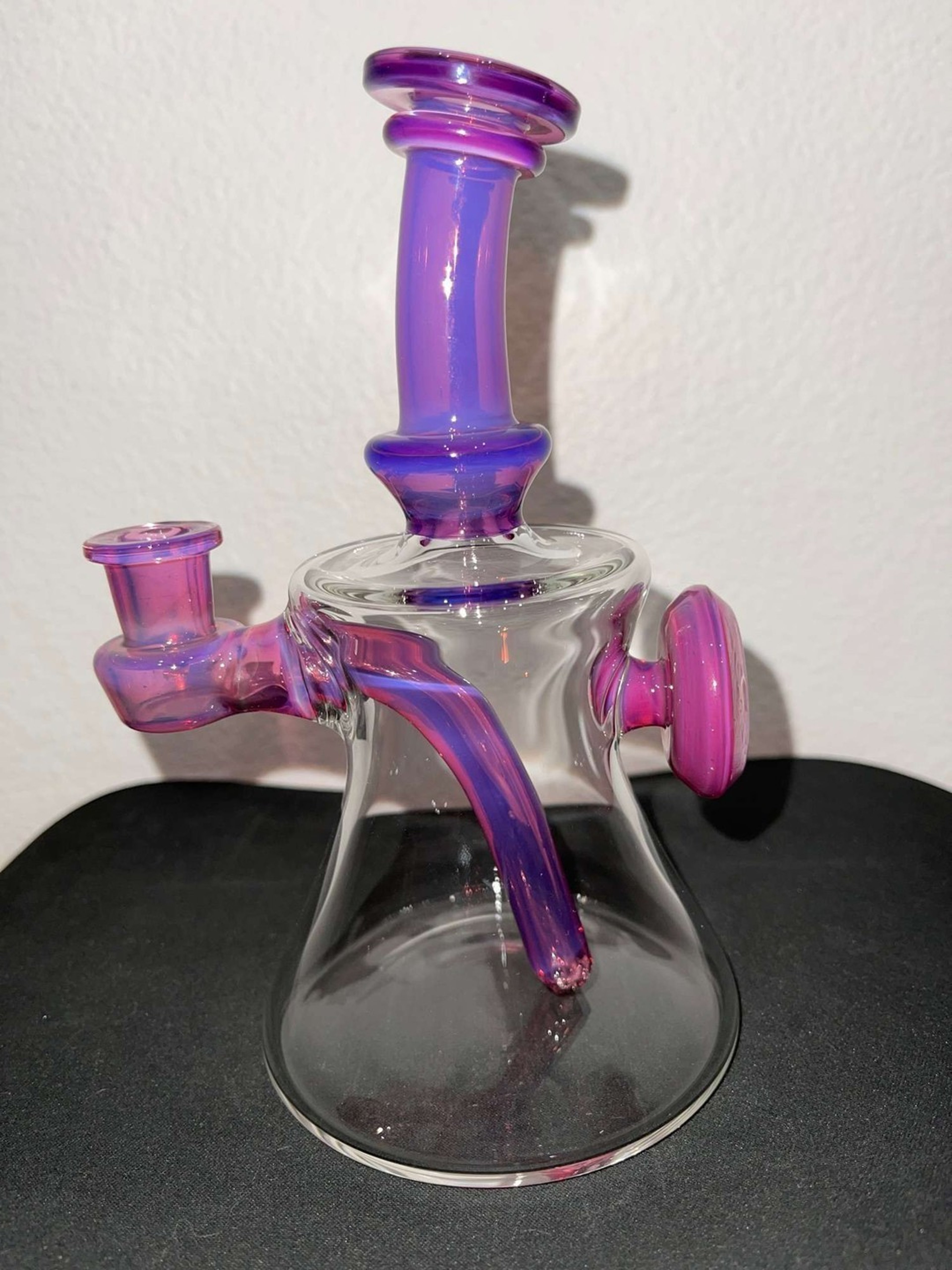 Telemagenta Banger Hanger by Djack image 0