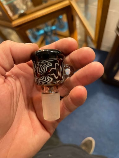 Preview pic of Vetro amber white black worked slide