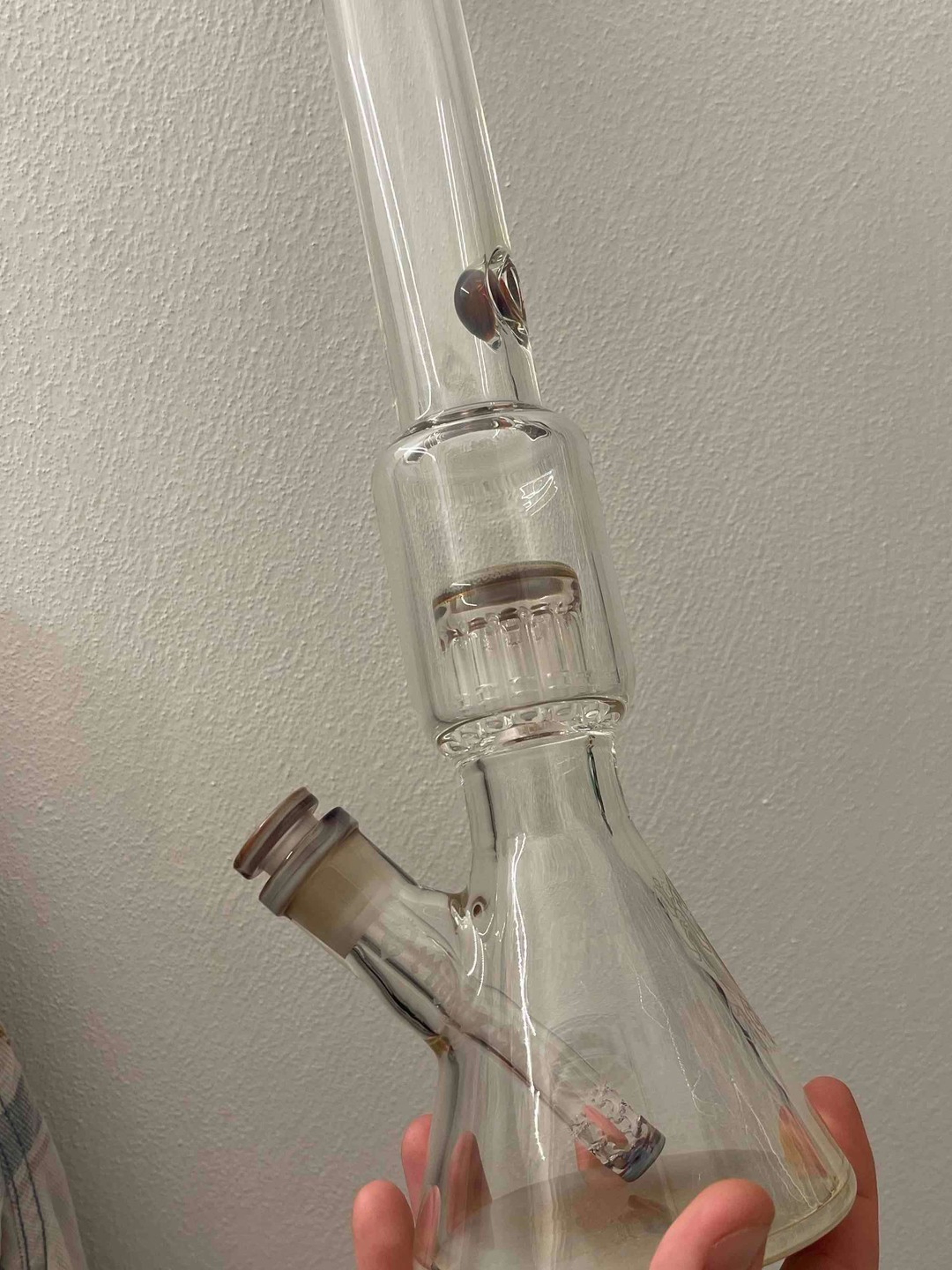 Preview pic of Mighty chalice beaker-12 arm