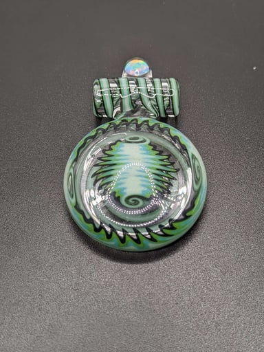 Preview pic of Ra_Glass Wigwag pendy with linework bail 