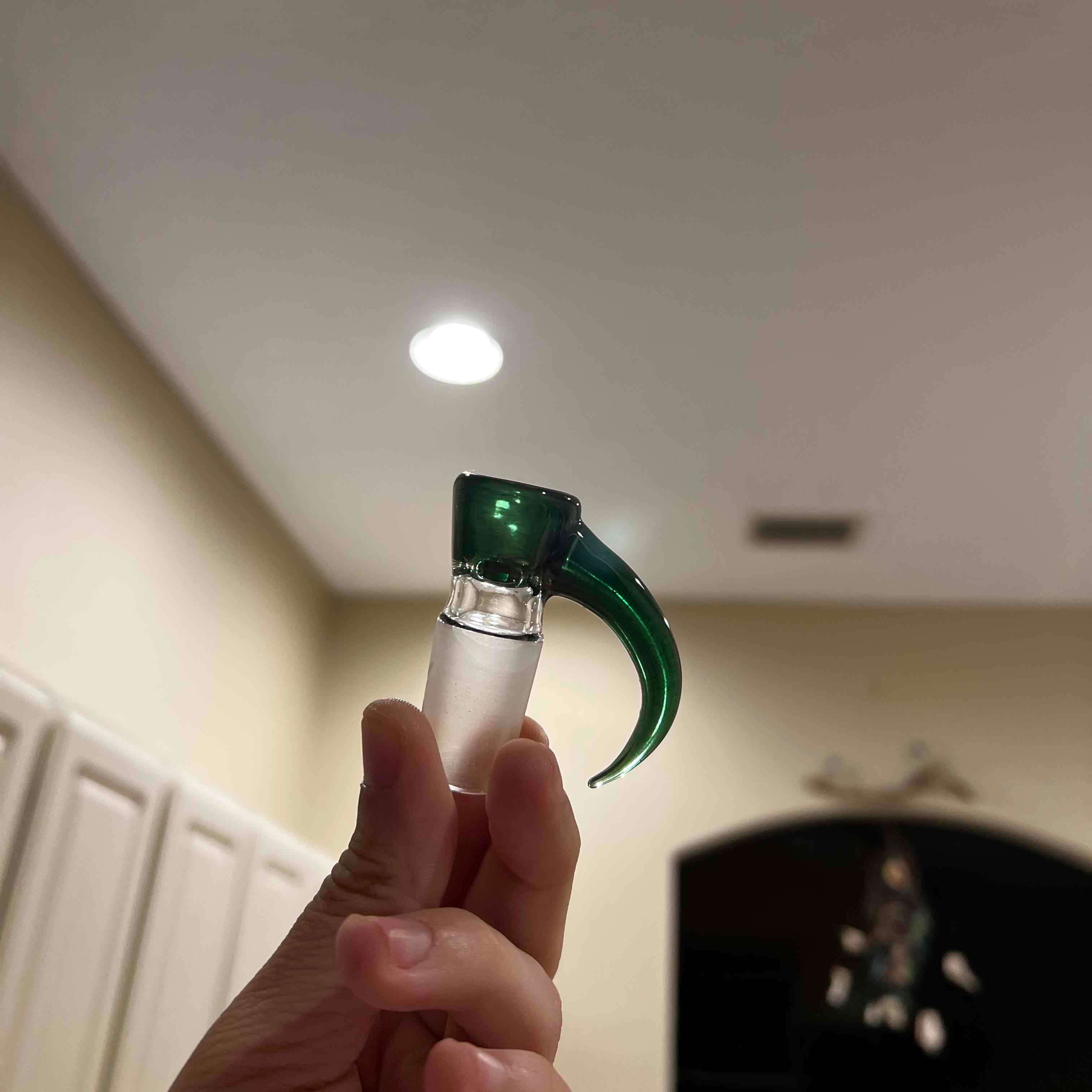 Preview pic of 18mm emerald green 4 holeslide