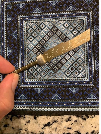 Preview pic of Carved Sword Dab Tool 