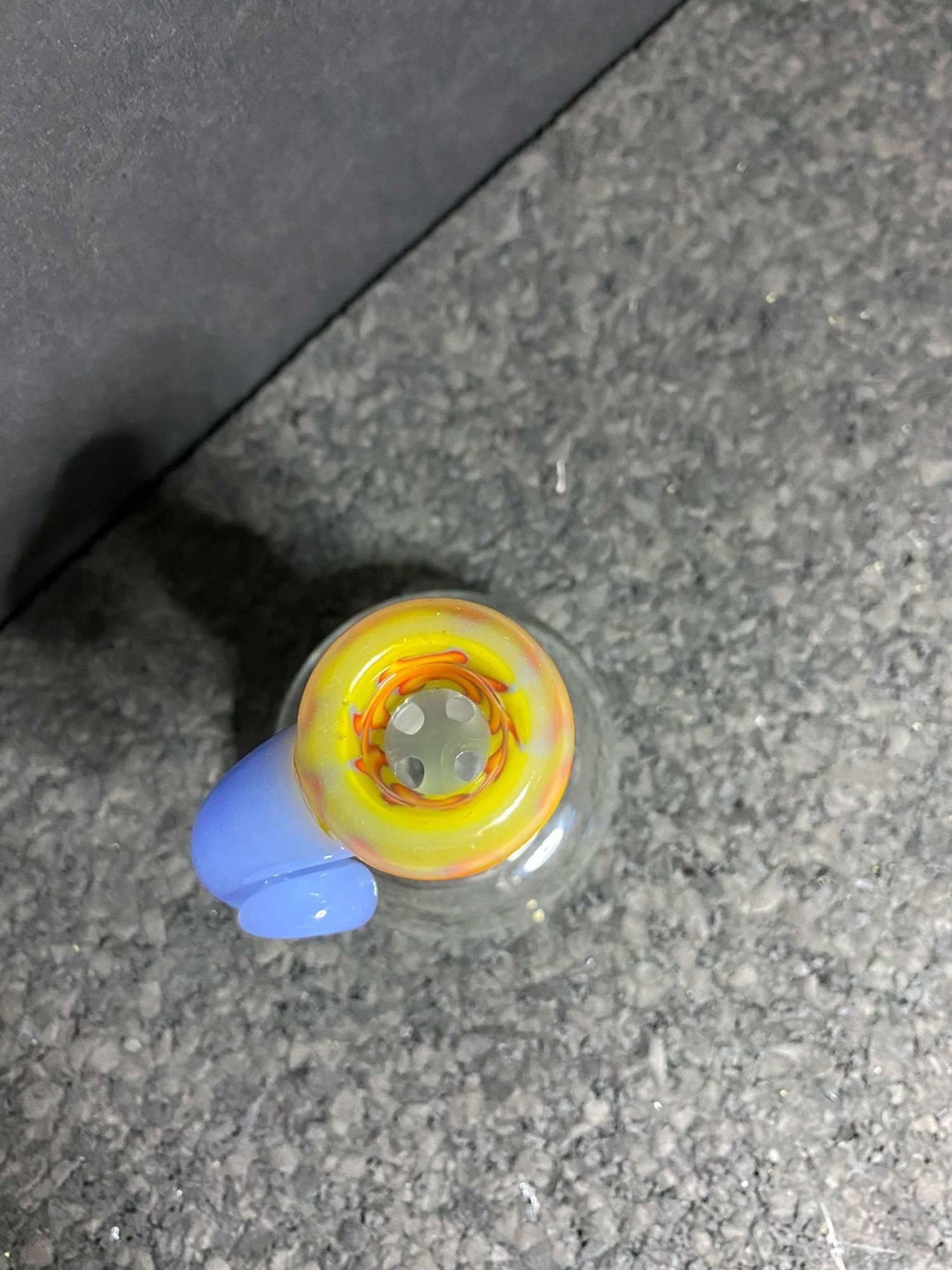 Preview pic of BlackT Glass 18mm Slide 