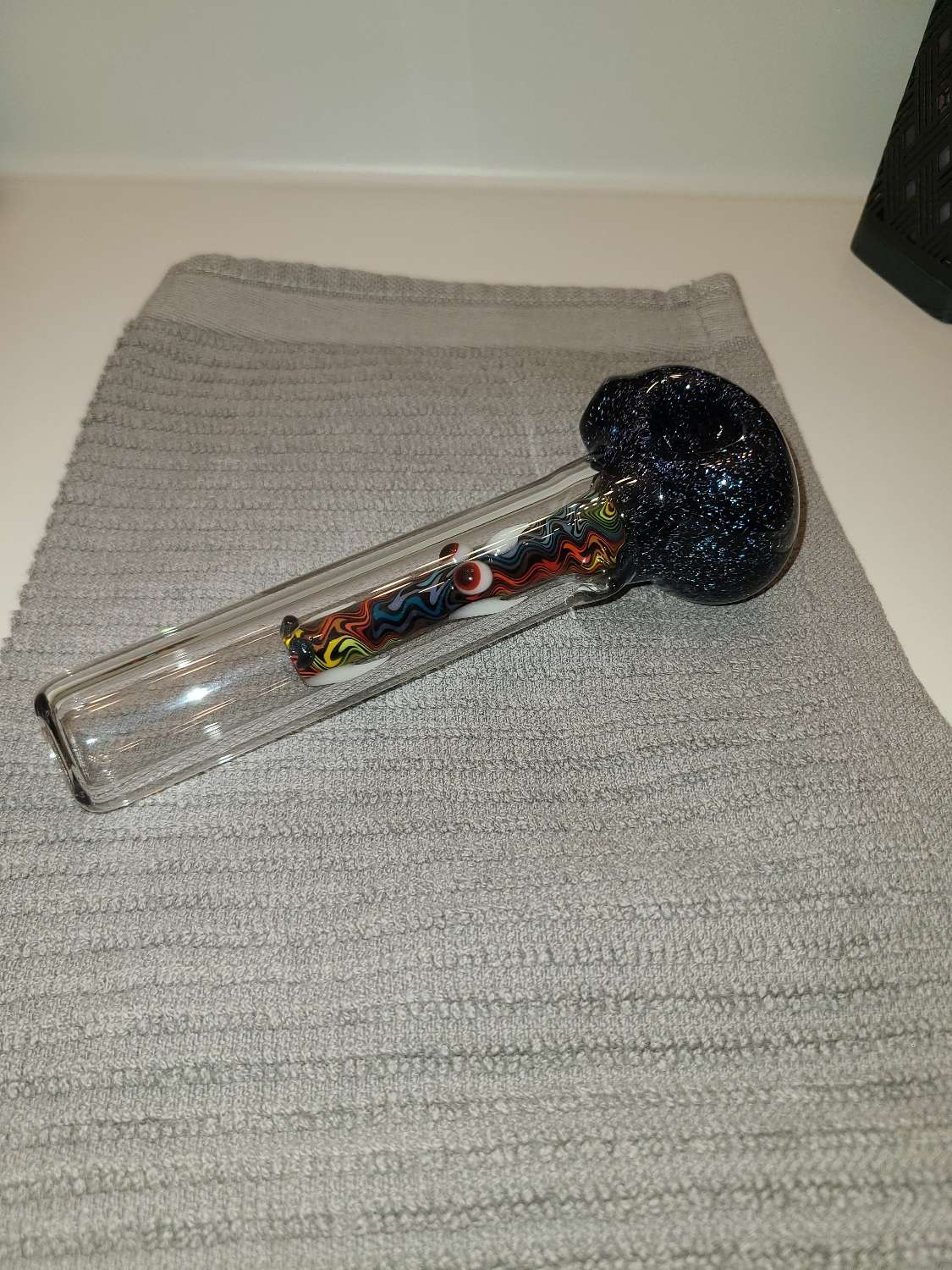 Preview pic of Gus Glass Pipe