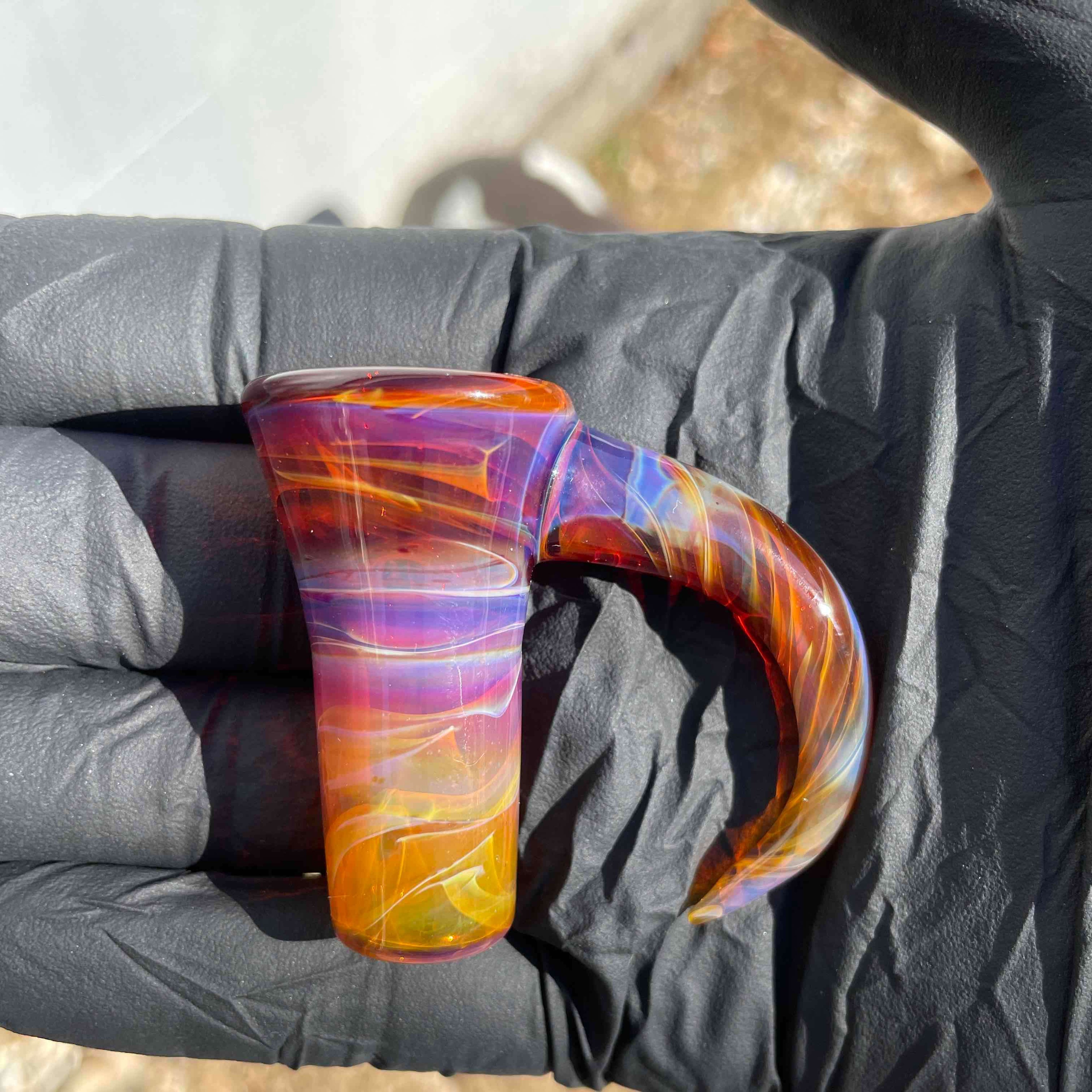 Preview pic of UreGlass 18mm 4 hole slide