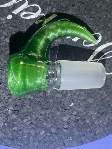 Preview pic of Shamby green 18 MM 4 hole slide.