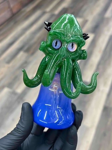 Preview pic of Mango Glass- Cthulhu Sculpted Squid