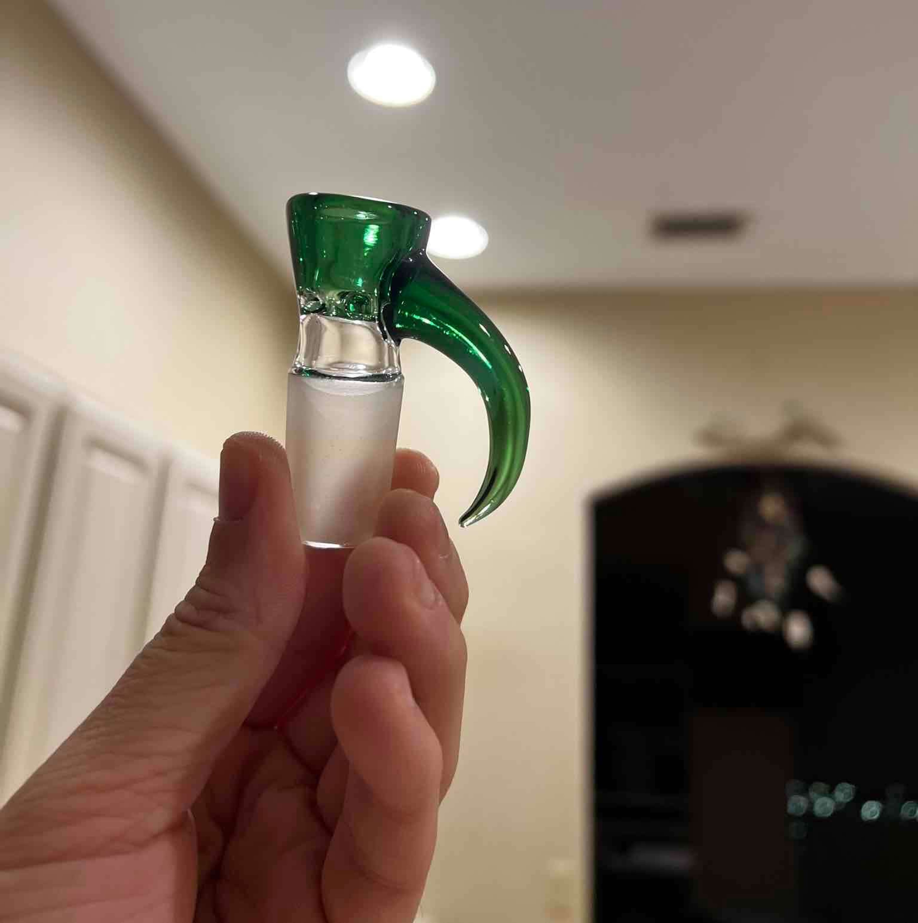 Preview pic of green emerald 18mm slide