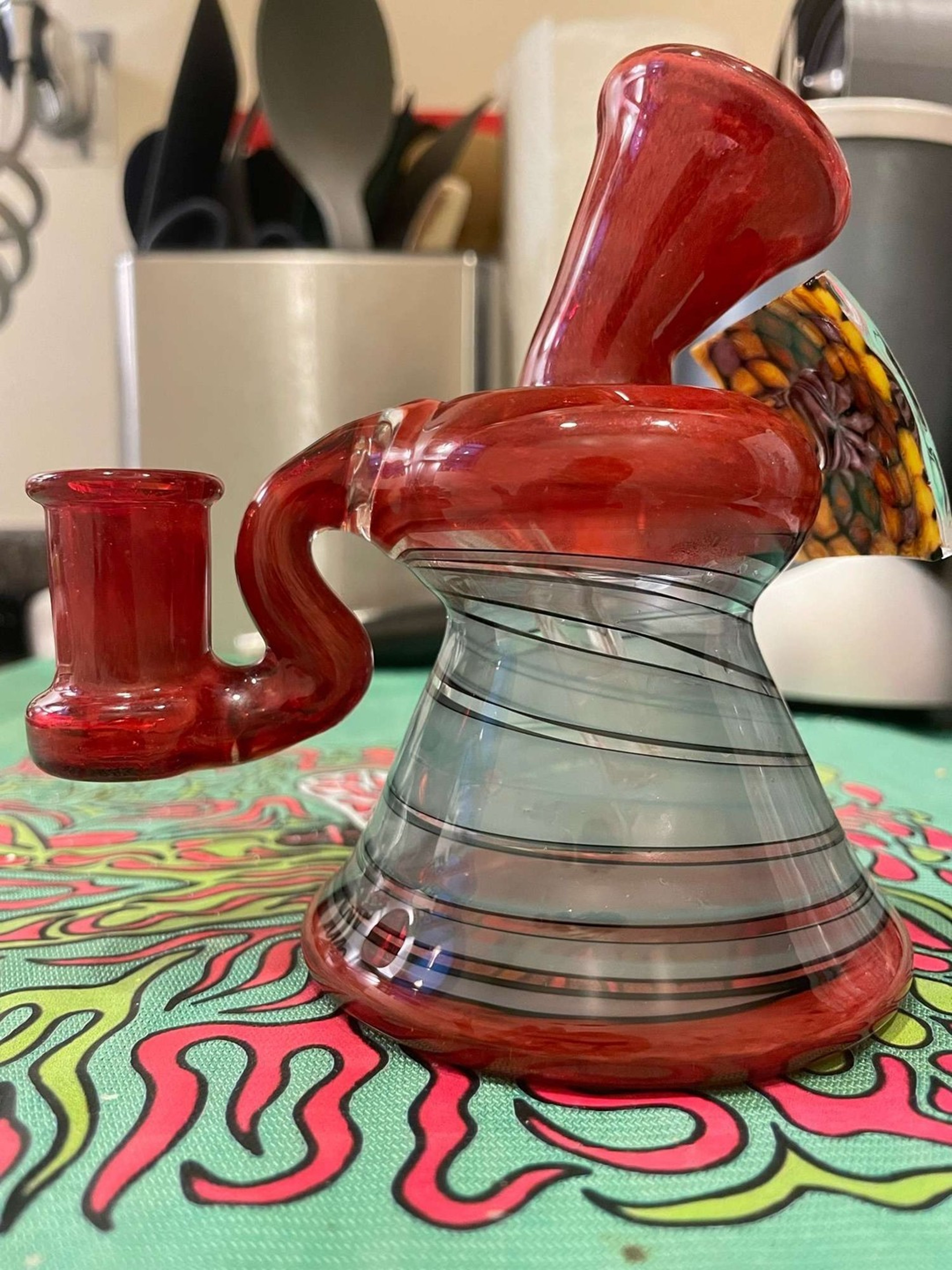 Preview pic of Shipley Glass Banger Hanger