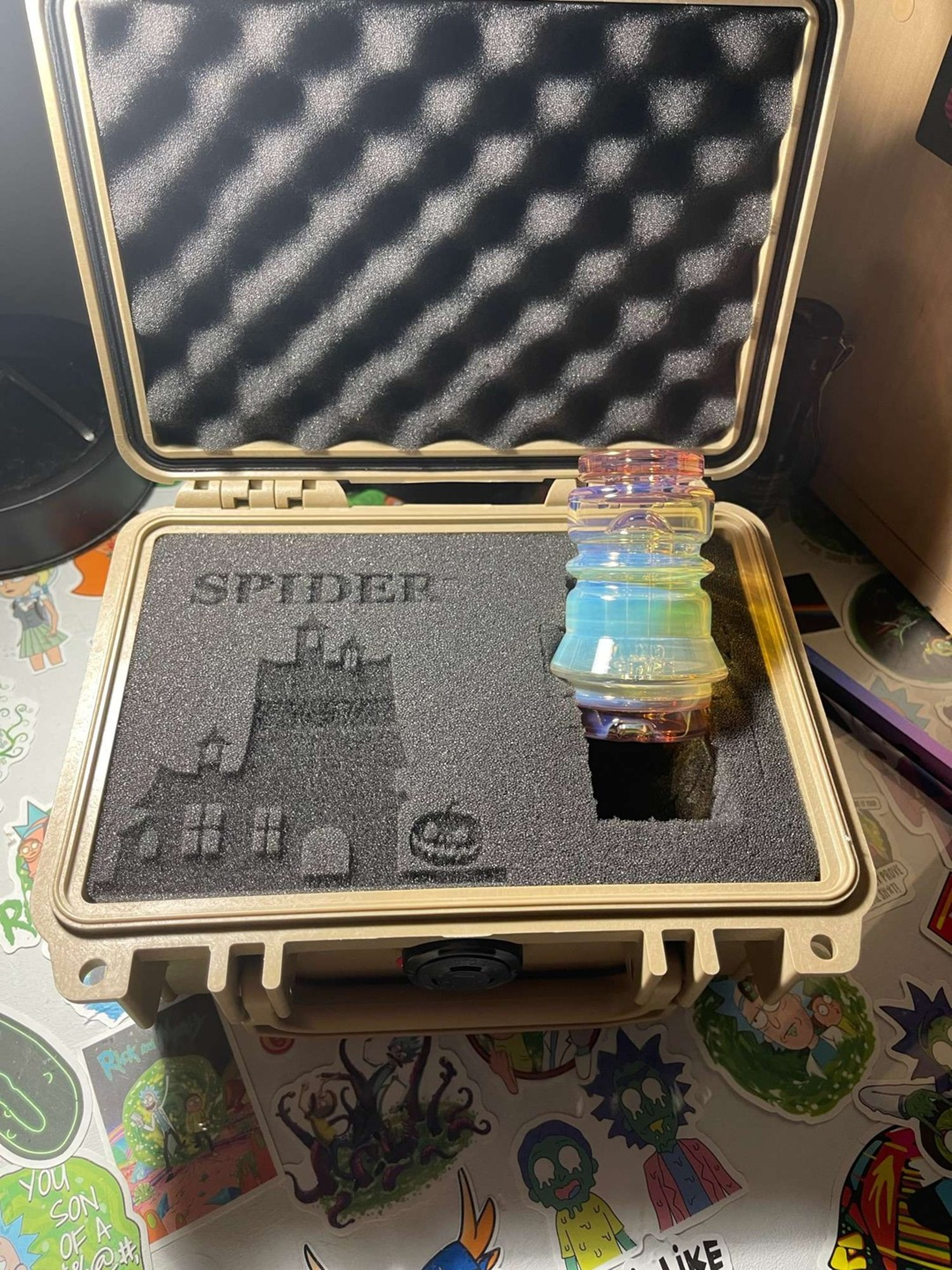 Preview pic of Spiderglass Puffco top