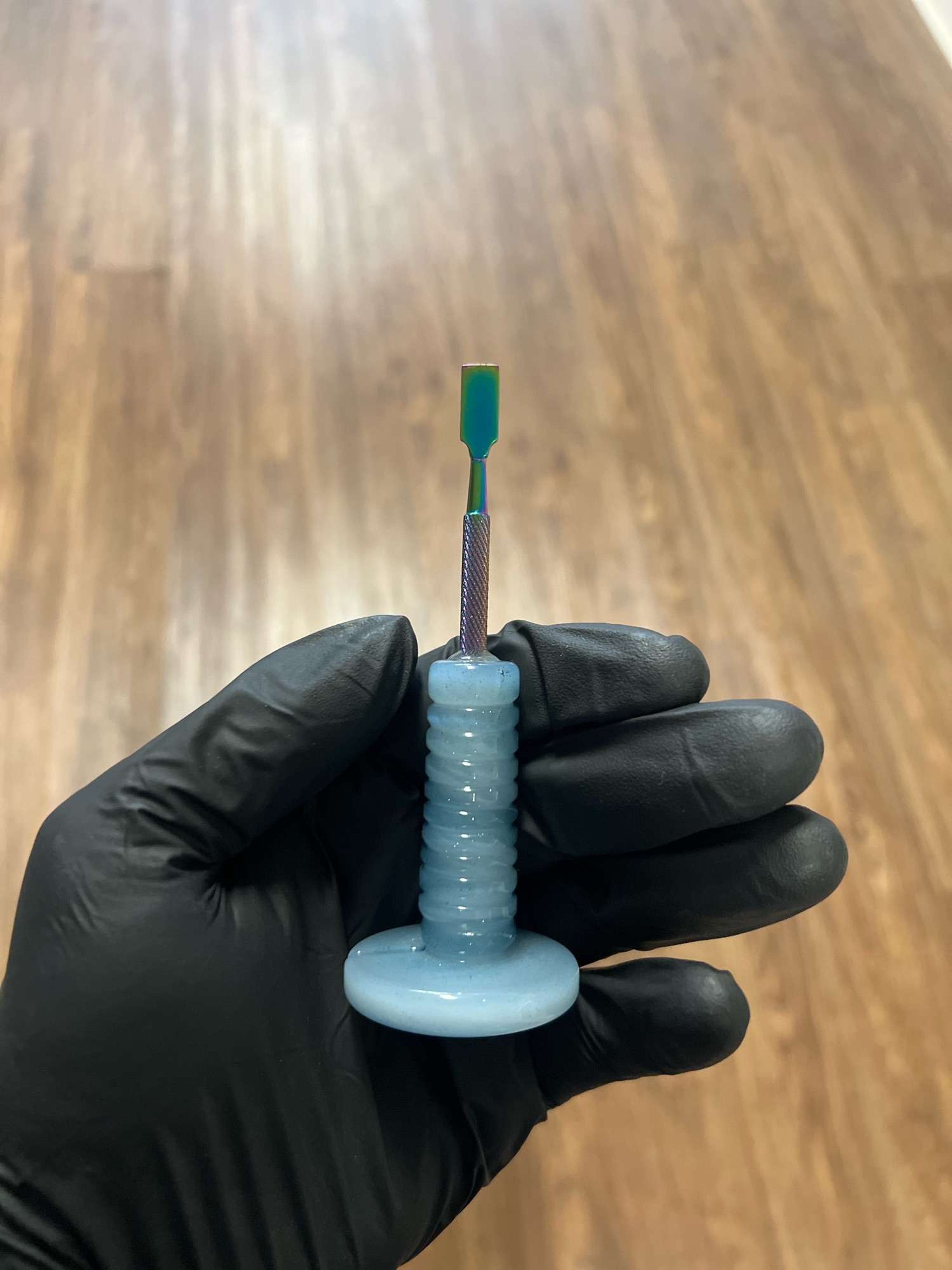 Blue spin cap dabber image 0