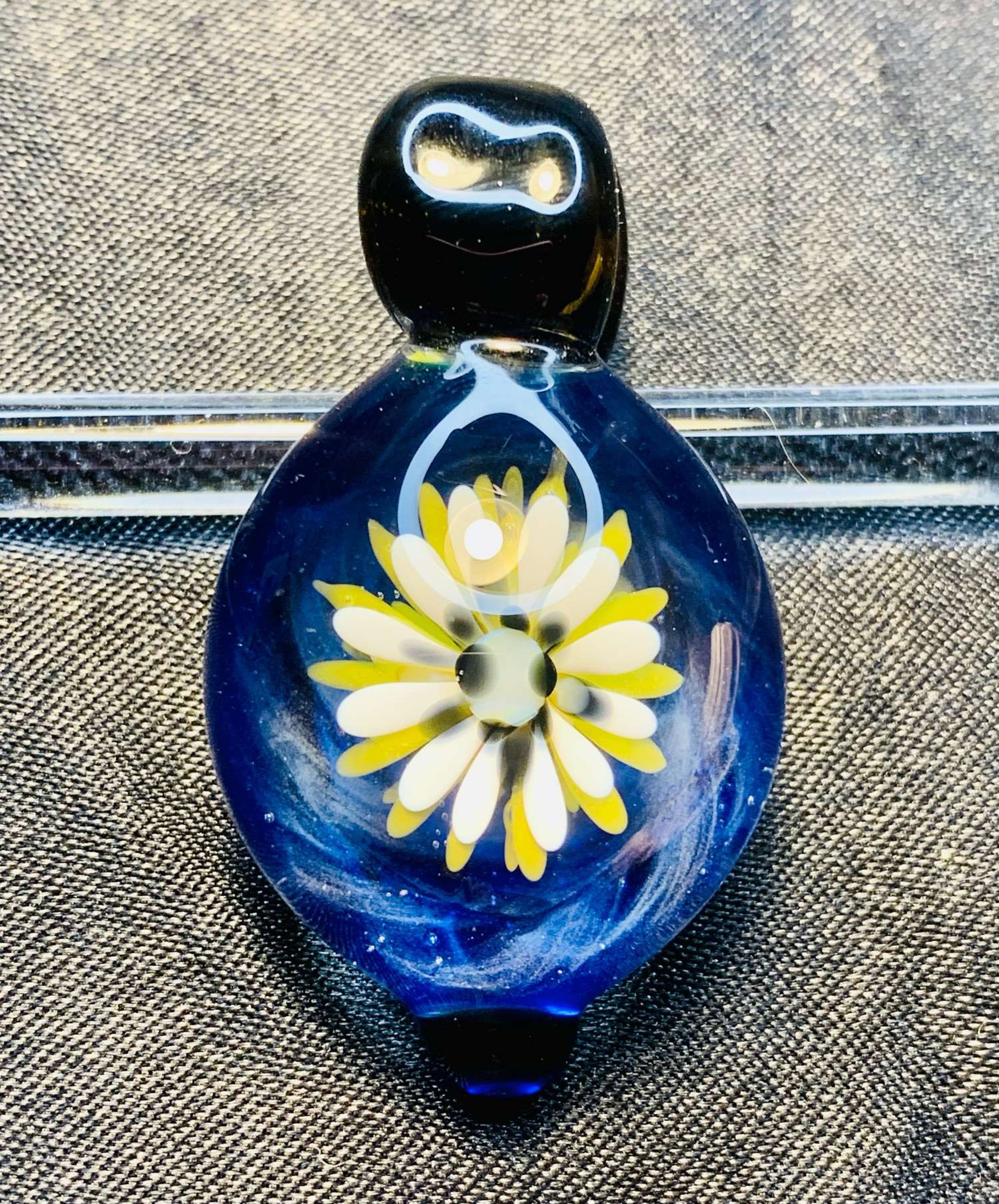 Preview pic of Sunflower Pendant