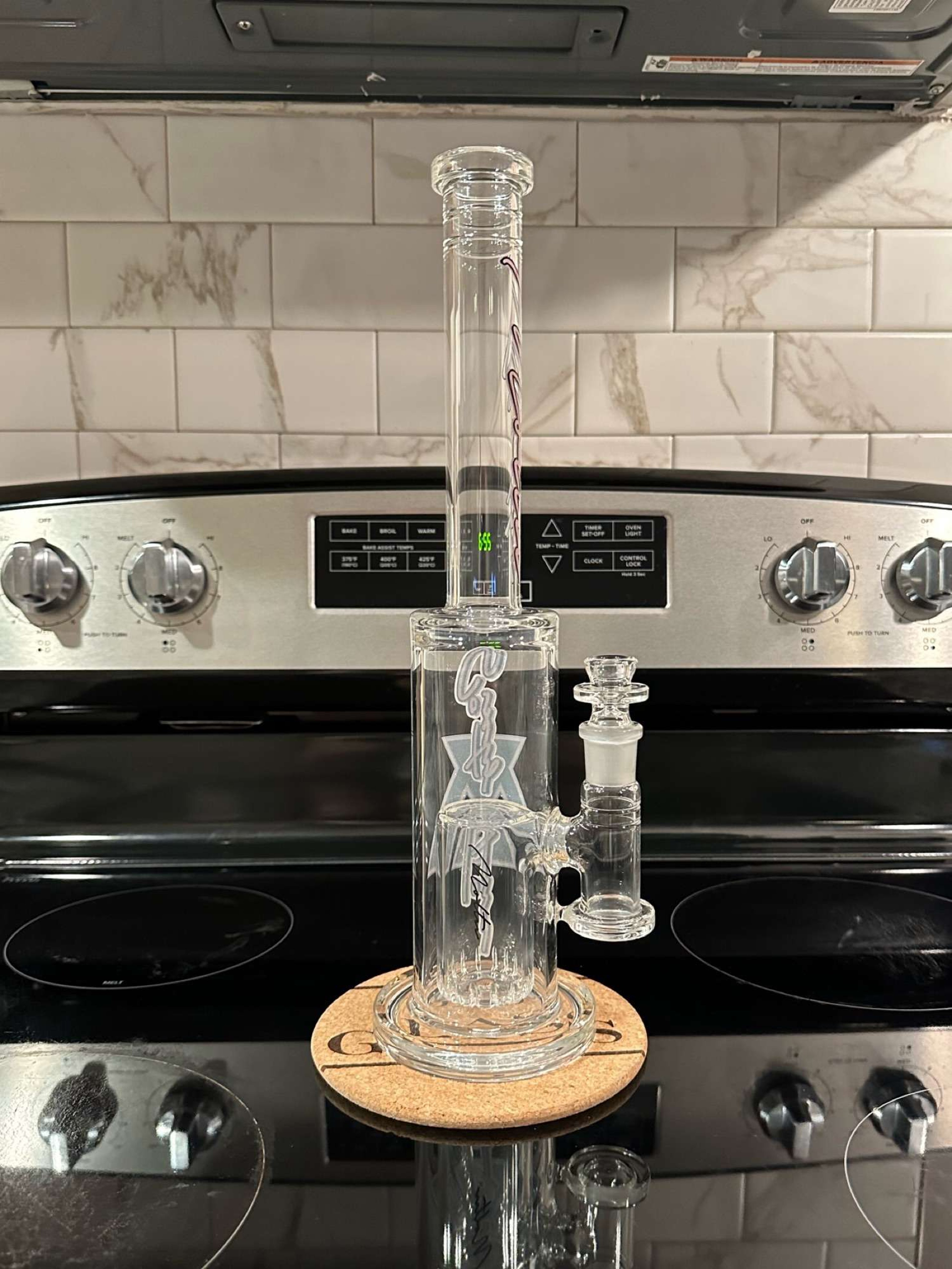 Preview pic of Moltn Glass 65mm Can perc