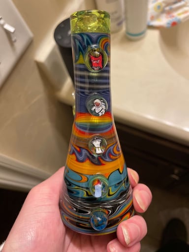 Preview pic of NES Glass Aqua Teen Hunger Force Bong