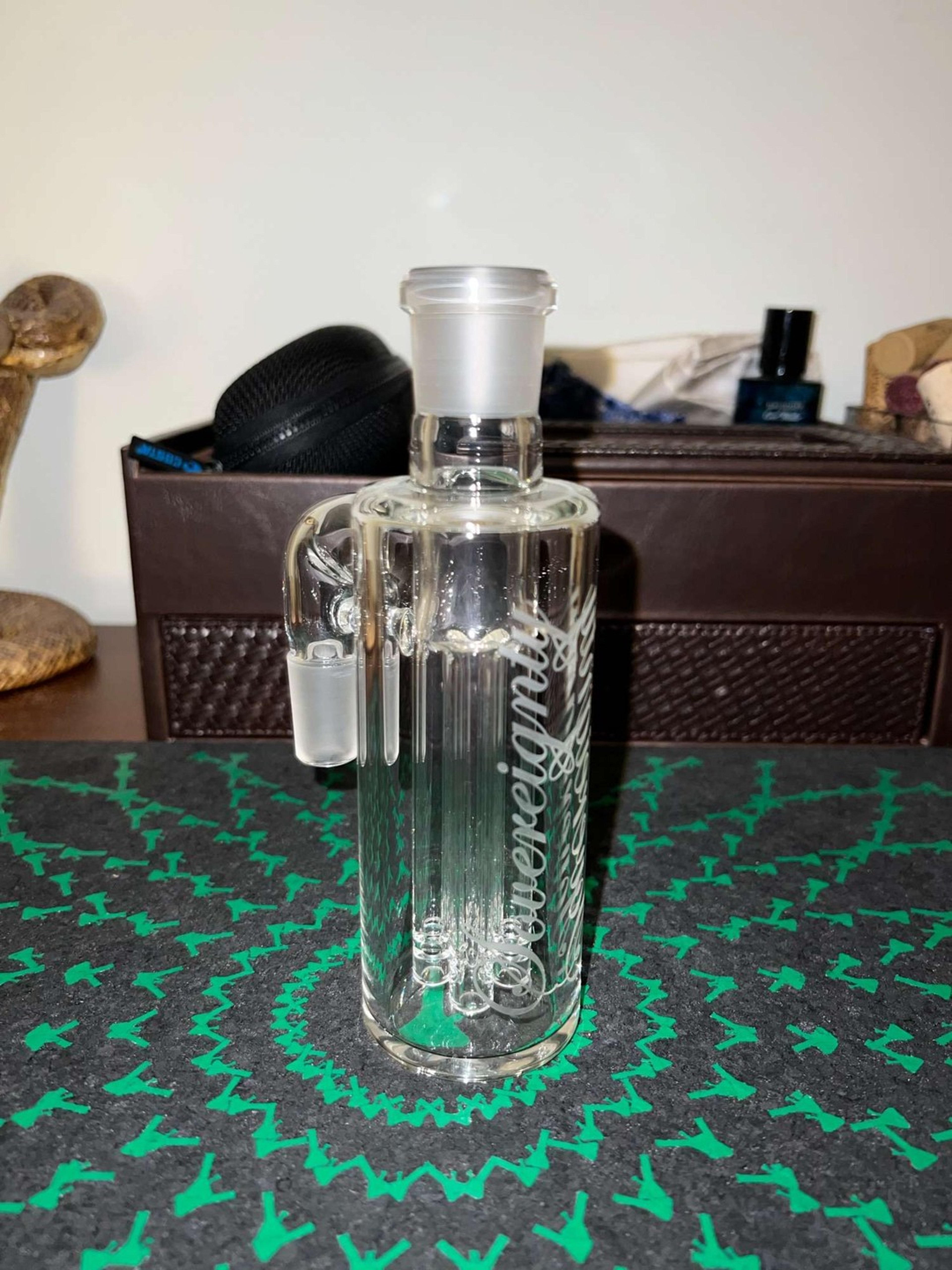 Preview pic of Clear F4 Ashcatcher 