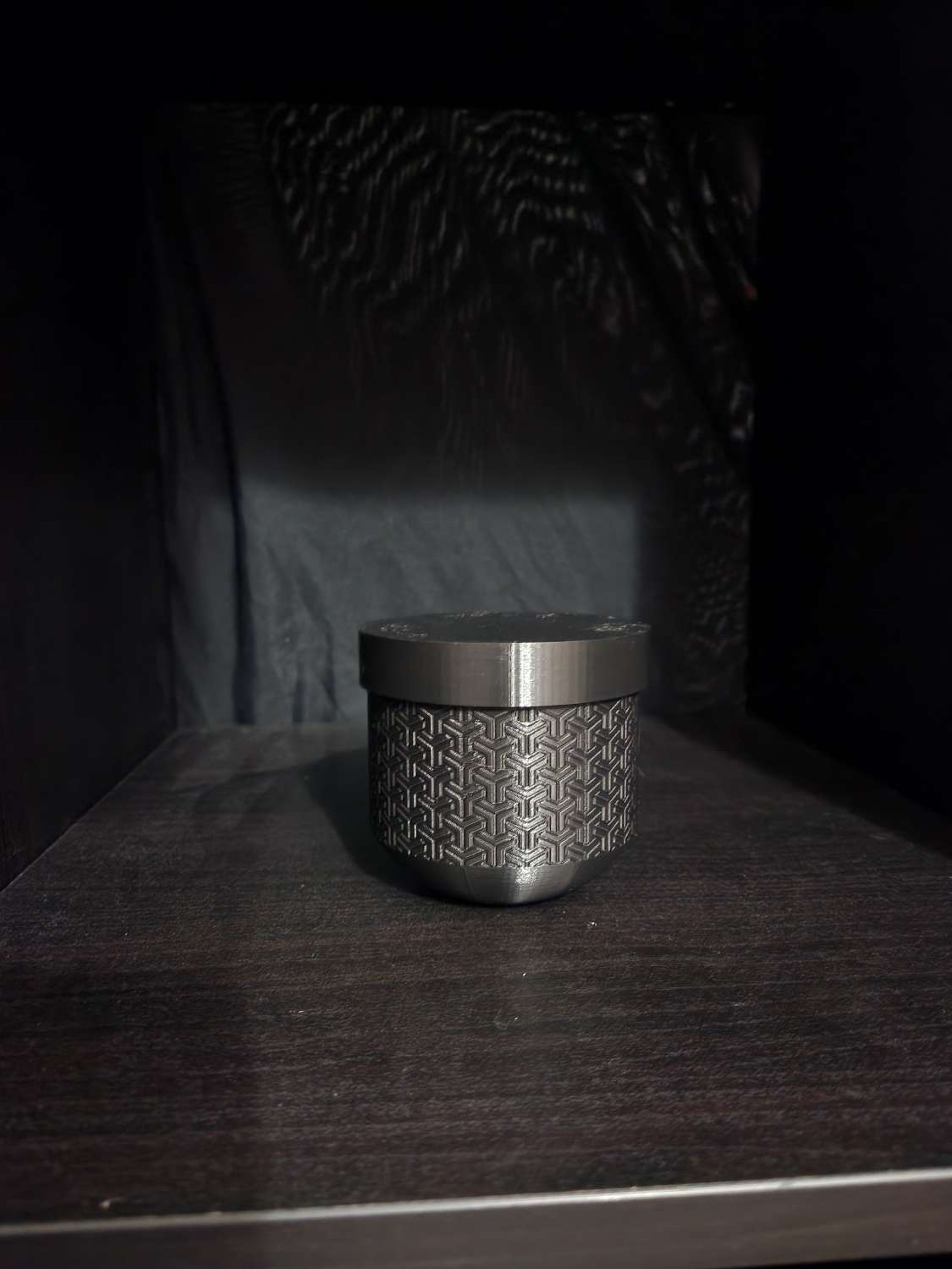 Goyard jar image 0