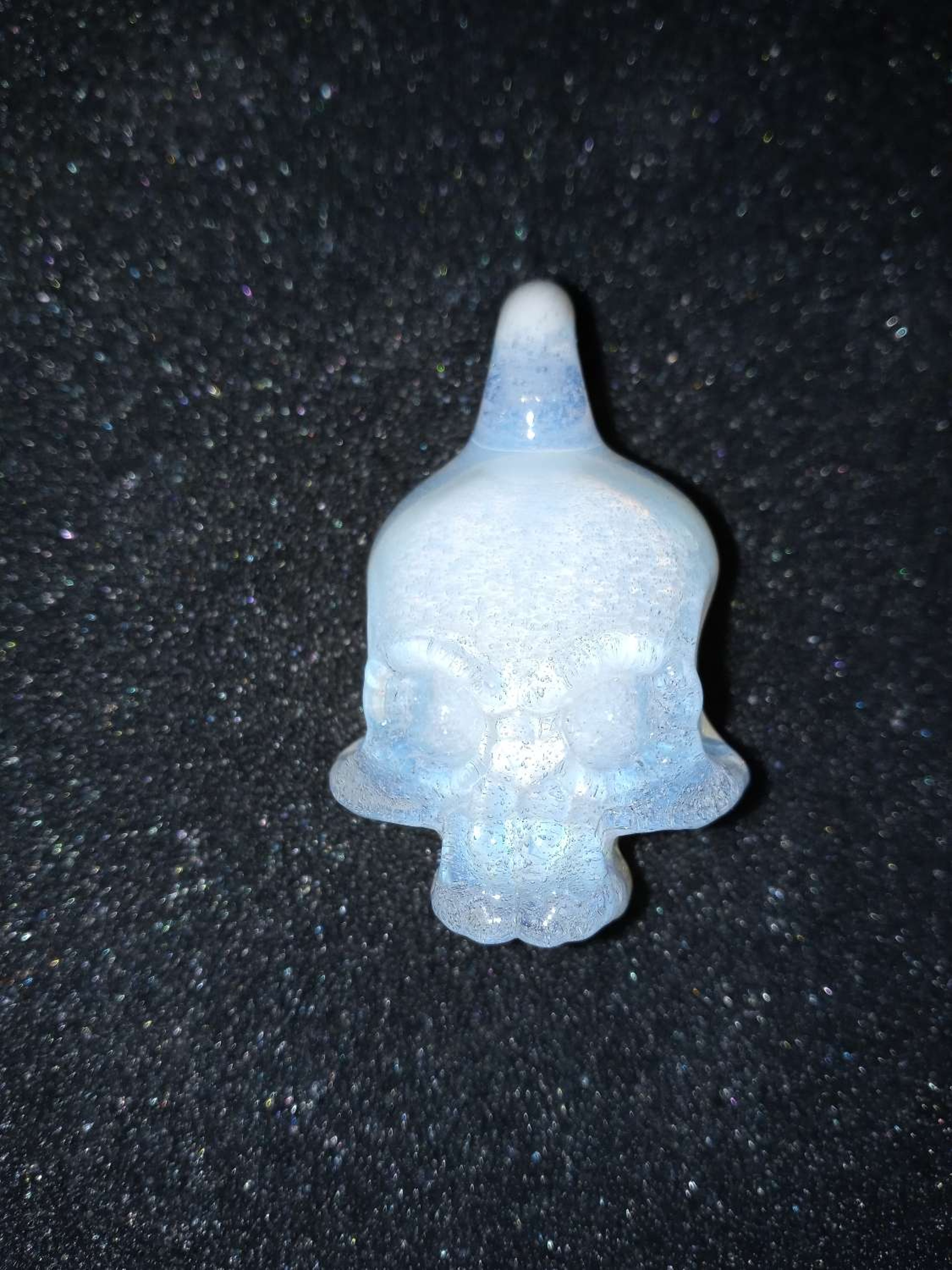 Preview pic of KBerg Secret White skull pendy