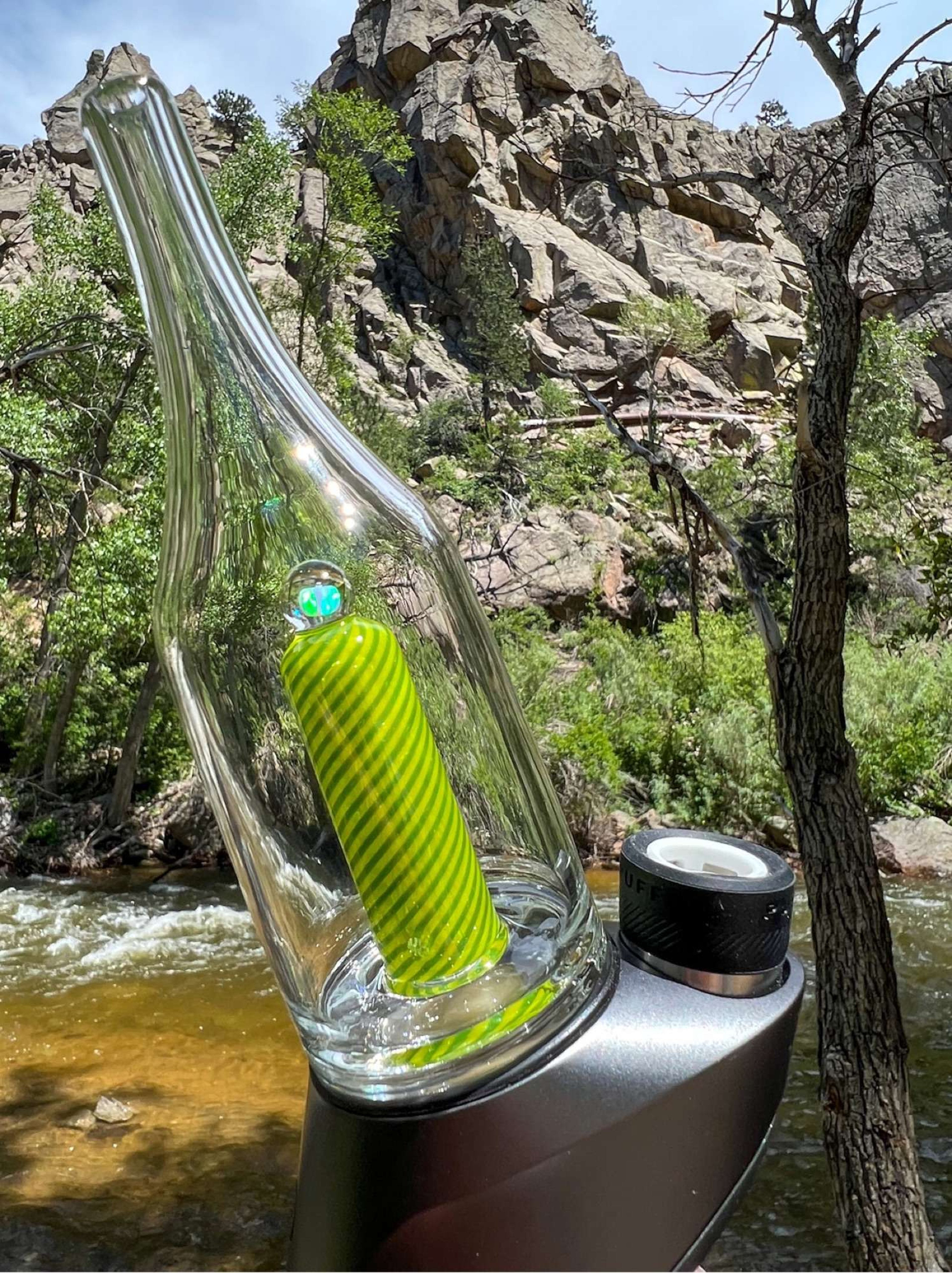 Kiwi Puffco Attachment with Opal Gem image 0