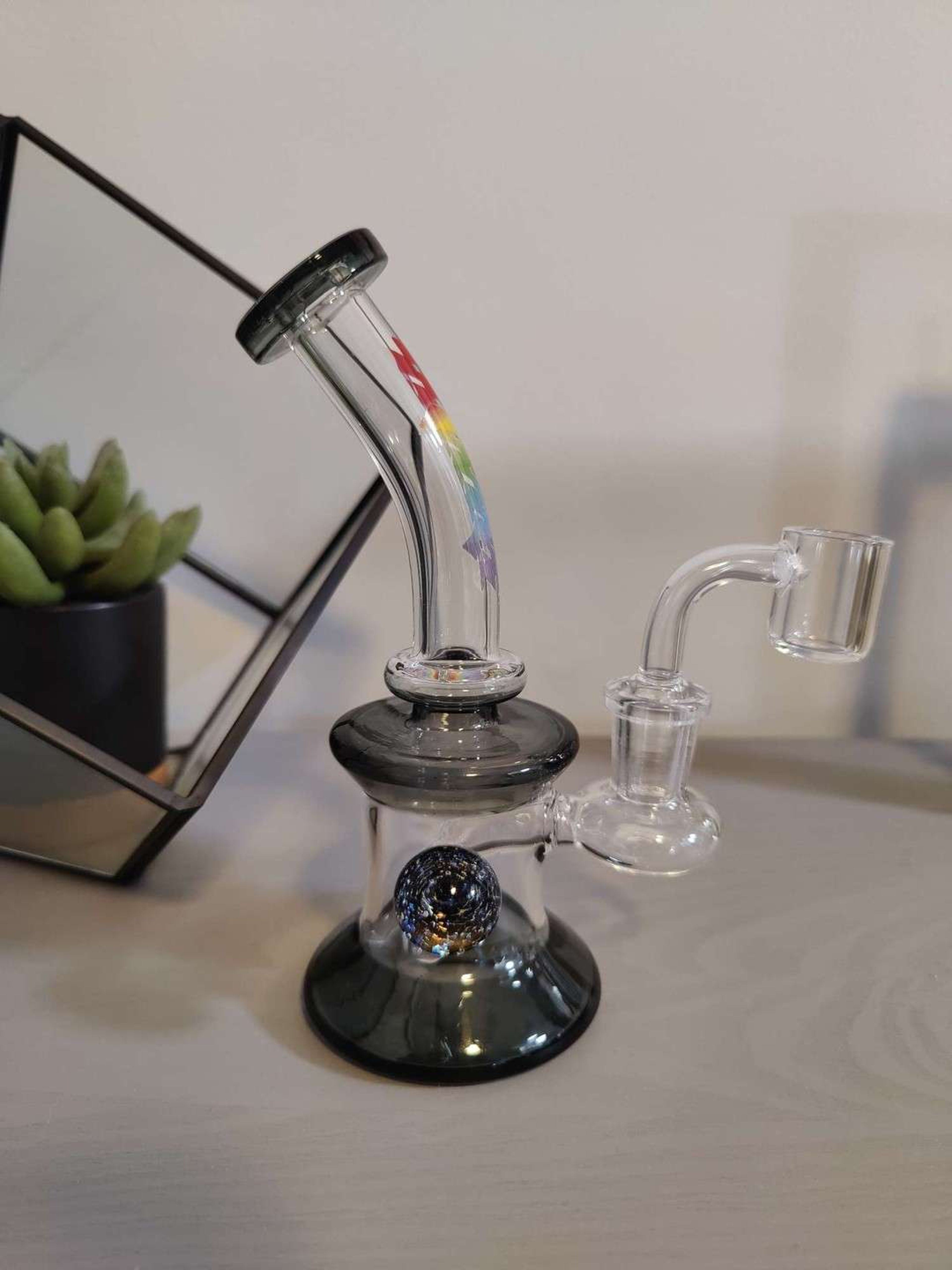 Preview pic of MOB 6 inch mini rig with banger