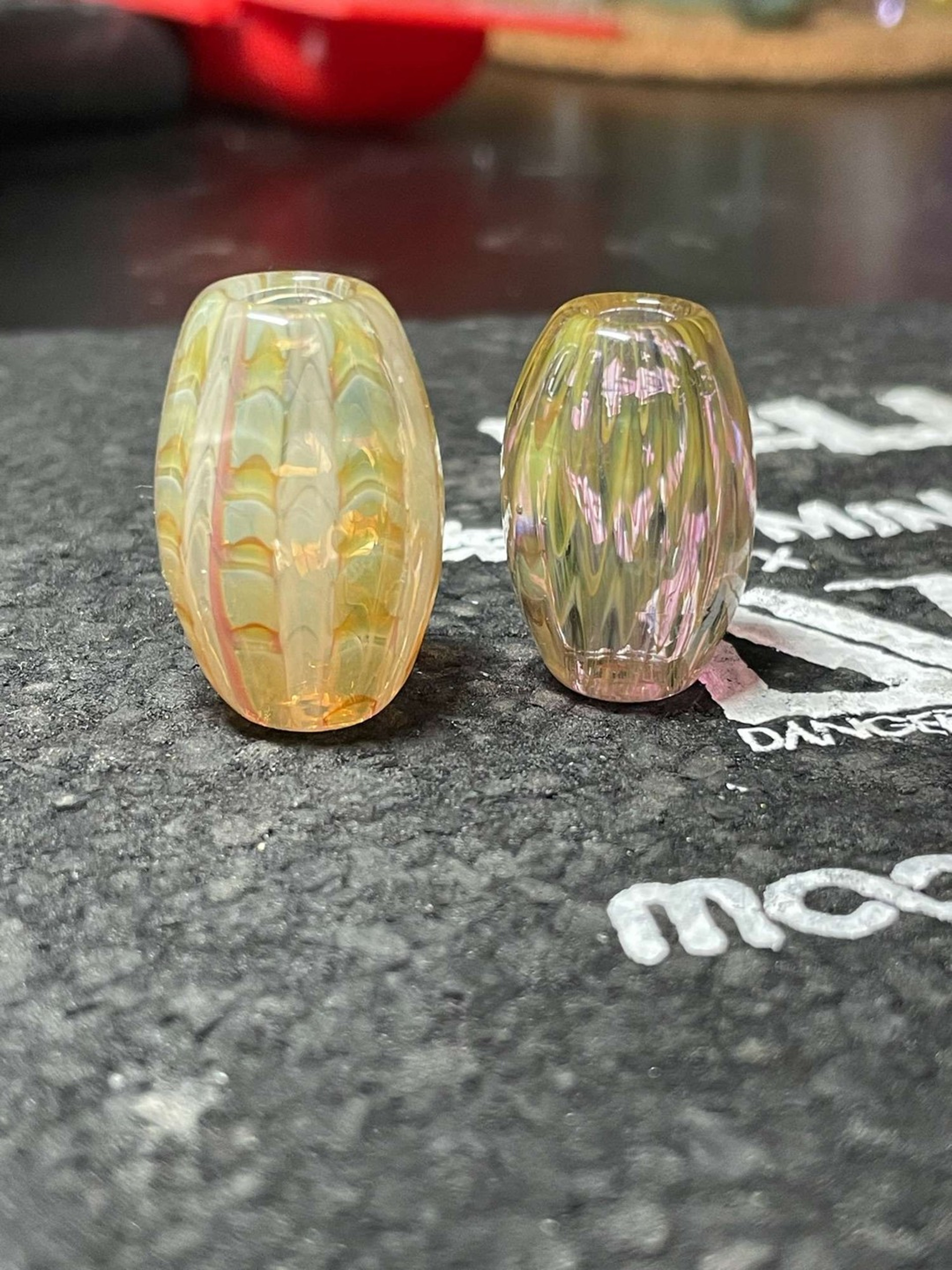 Gato Glass beads image 0