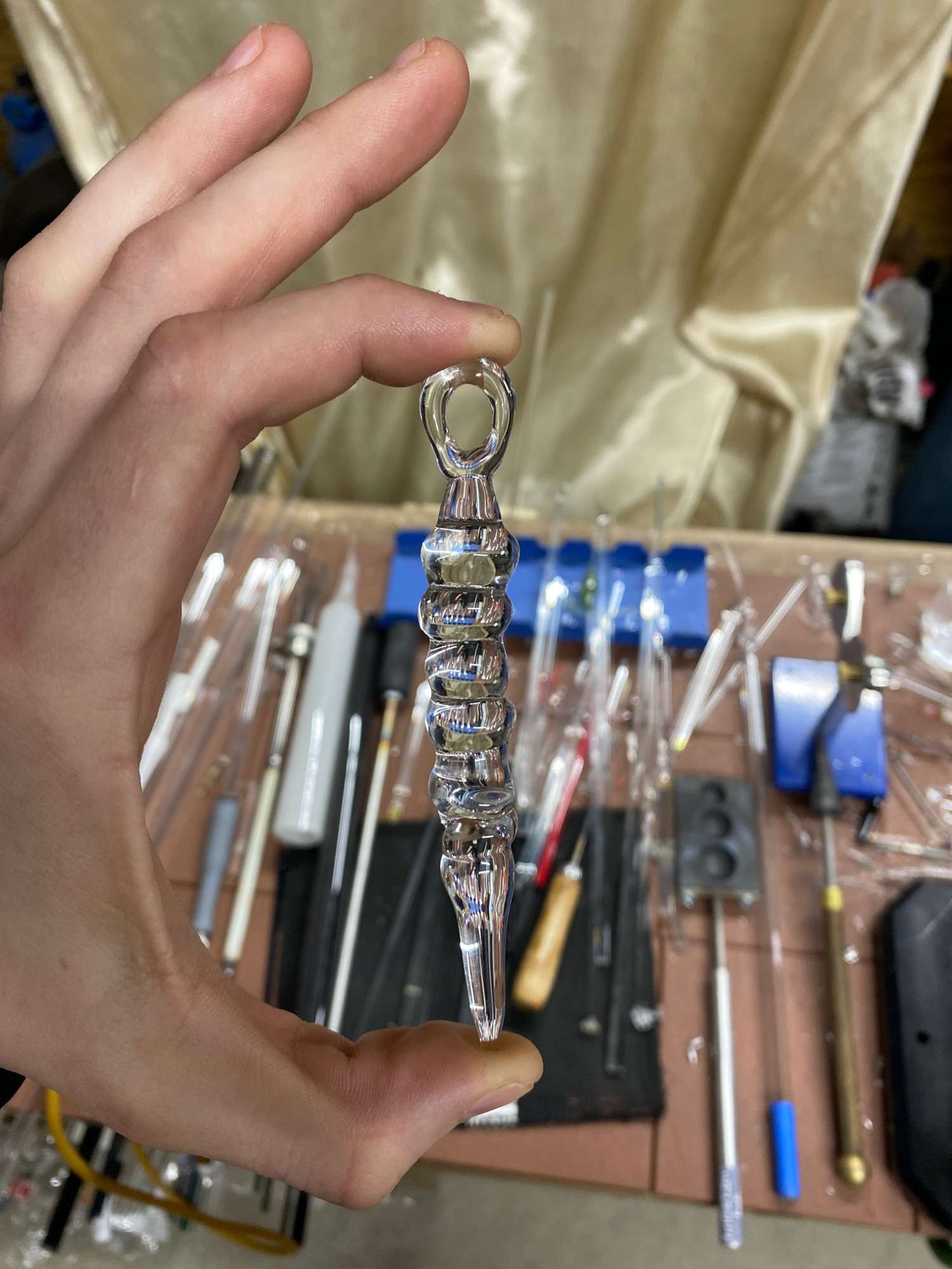 Preview pic of Icicle dabber/ornament 