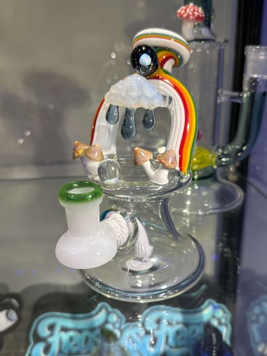 Preview pic of Rainbow Clouds Mushroom Rig