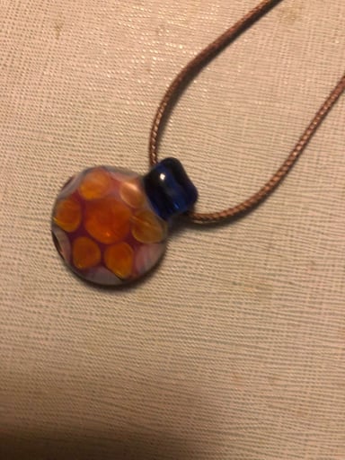 Preview pic of Flowery pendant