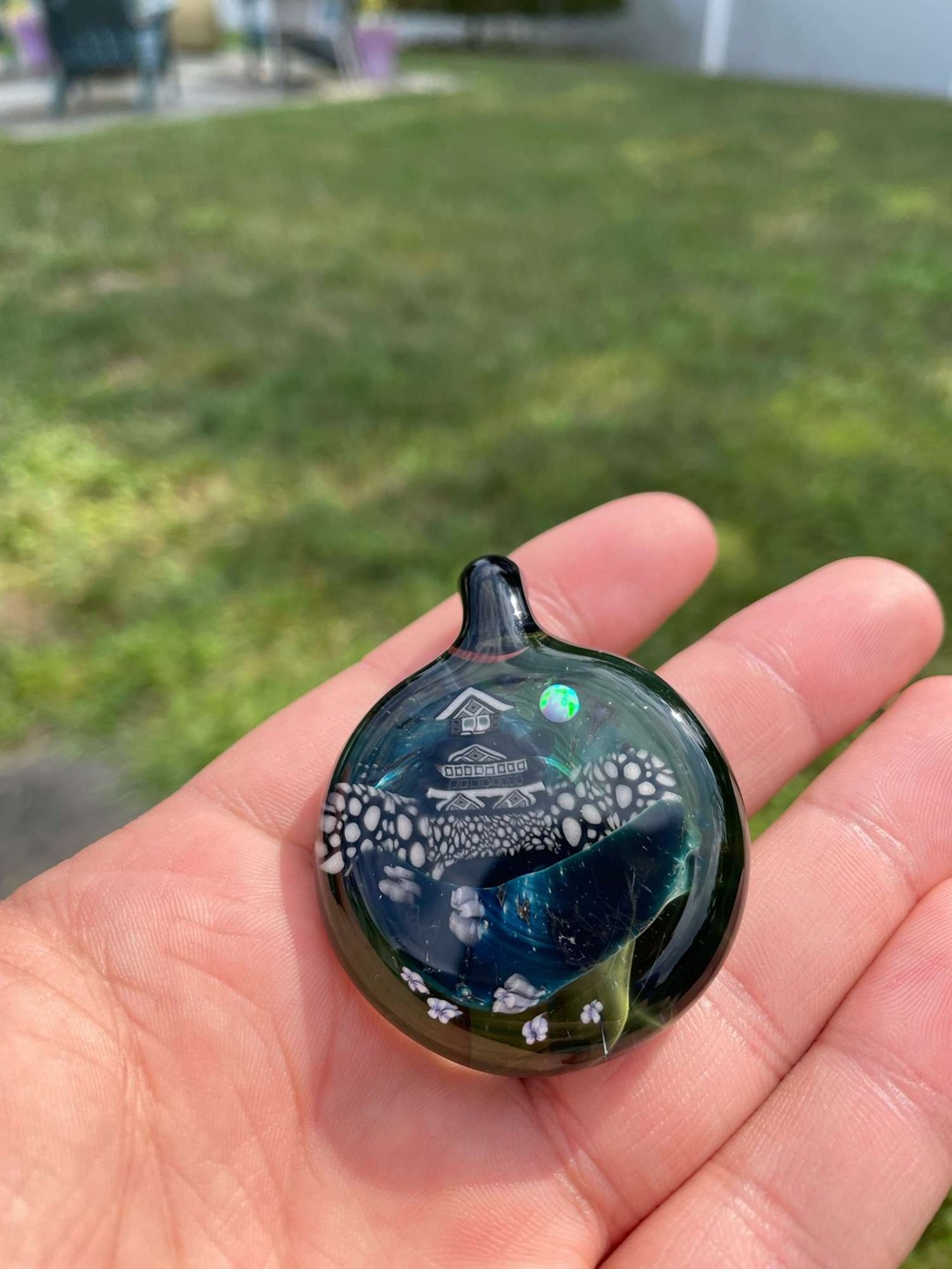 Preview pic of PiperDan Hiroshima Castle Pendant