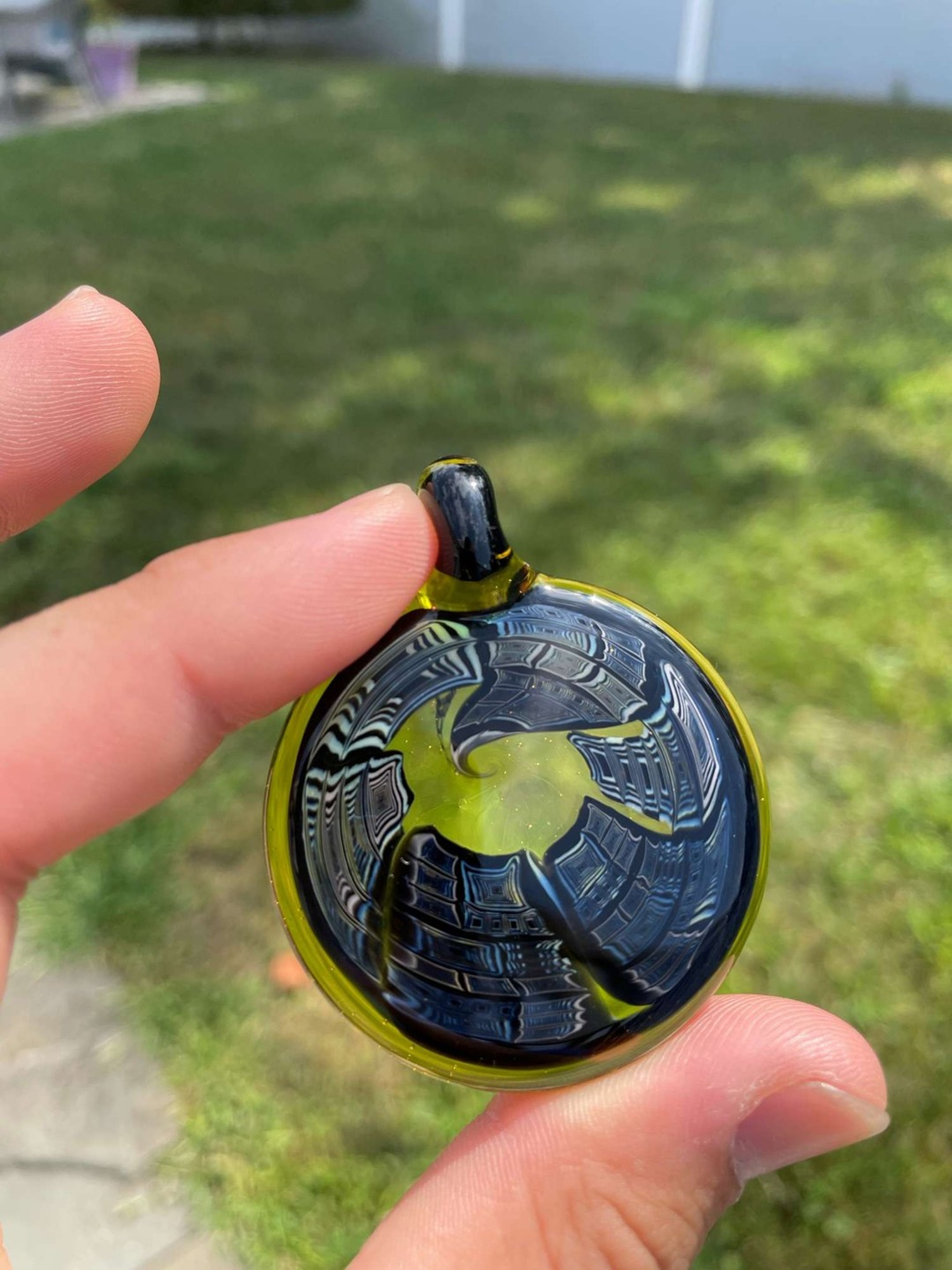 Preview pic of PiperDan Tripline Pendant