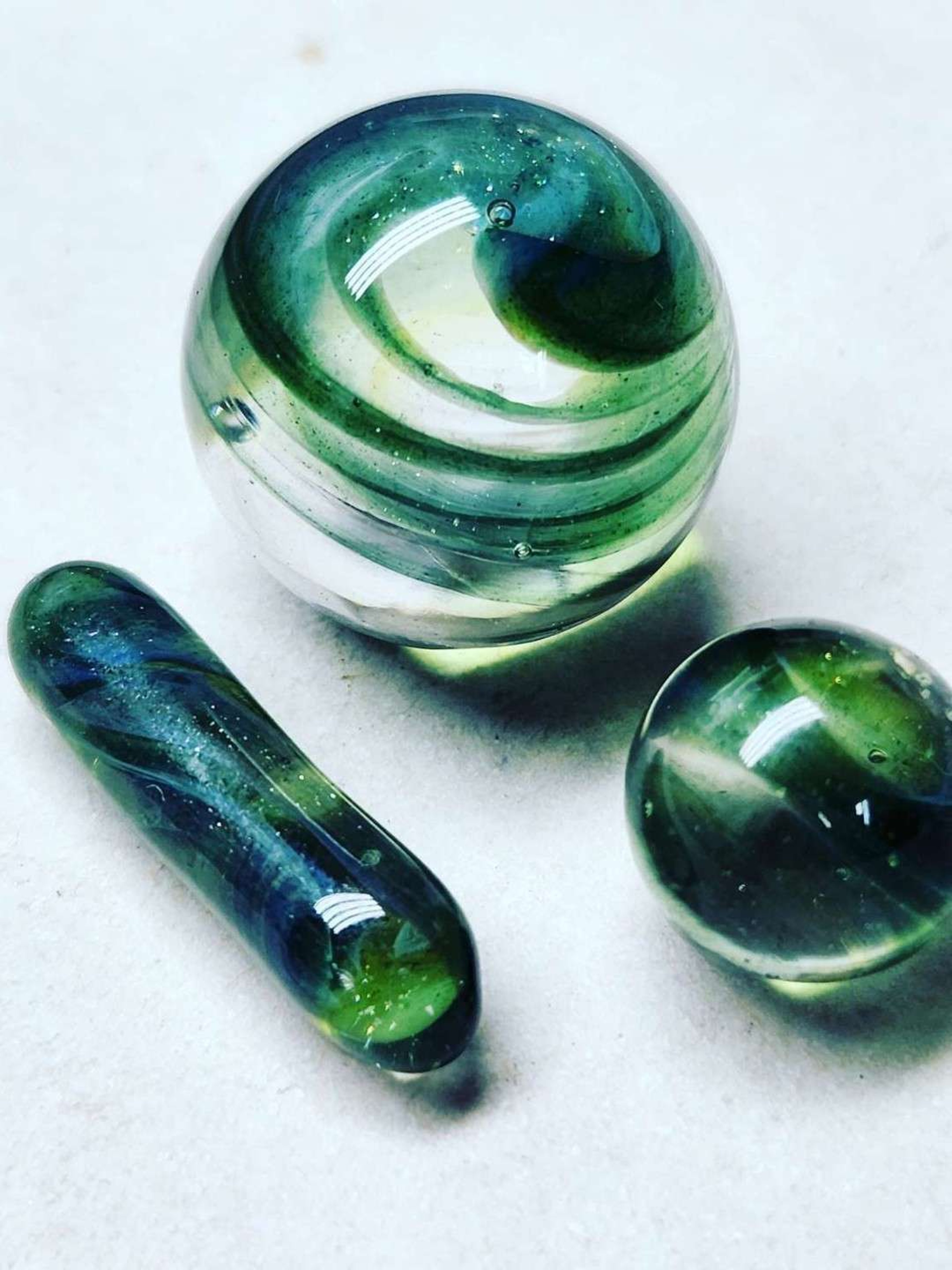 Preview pic of American glass