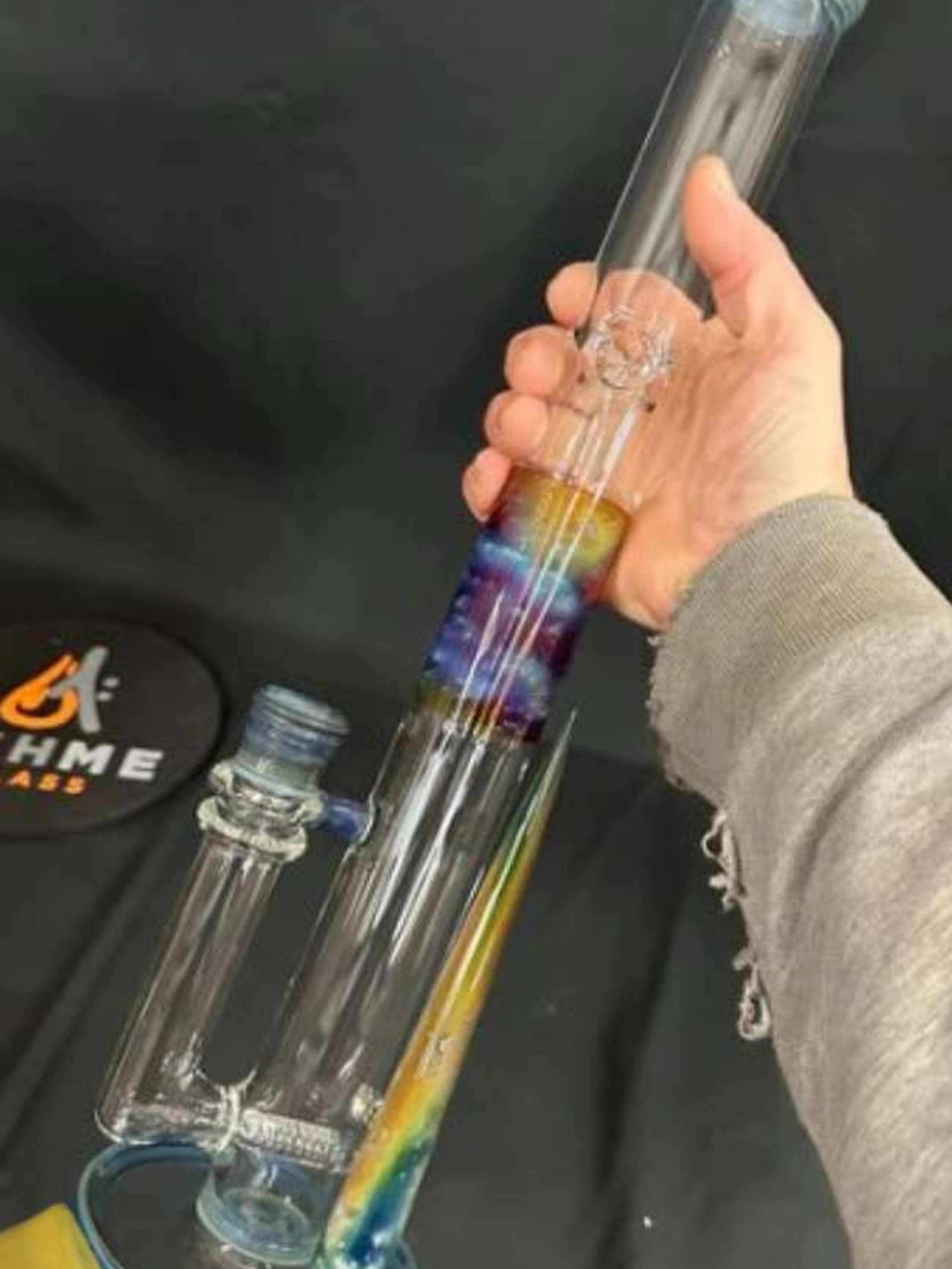 Ashme Glass Full Accent 60 Hole gridline Space Tube W/ Horn image 0