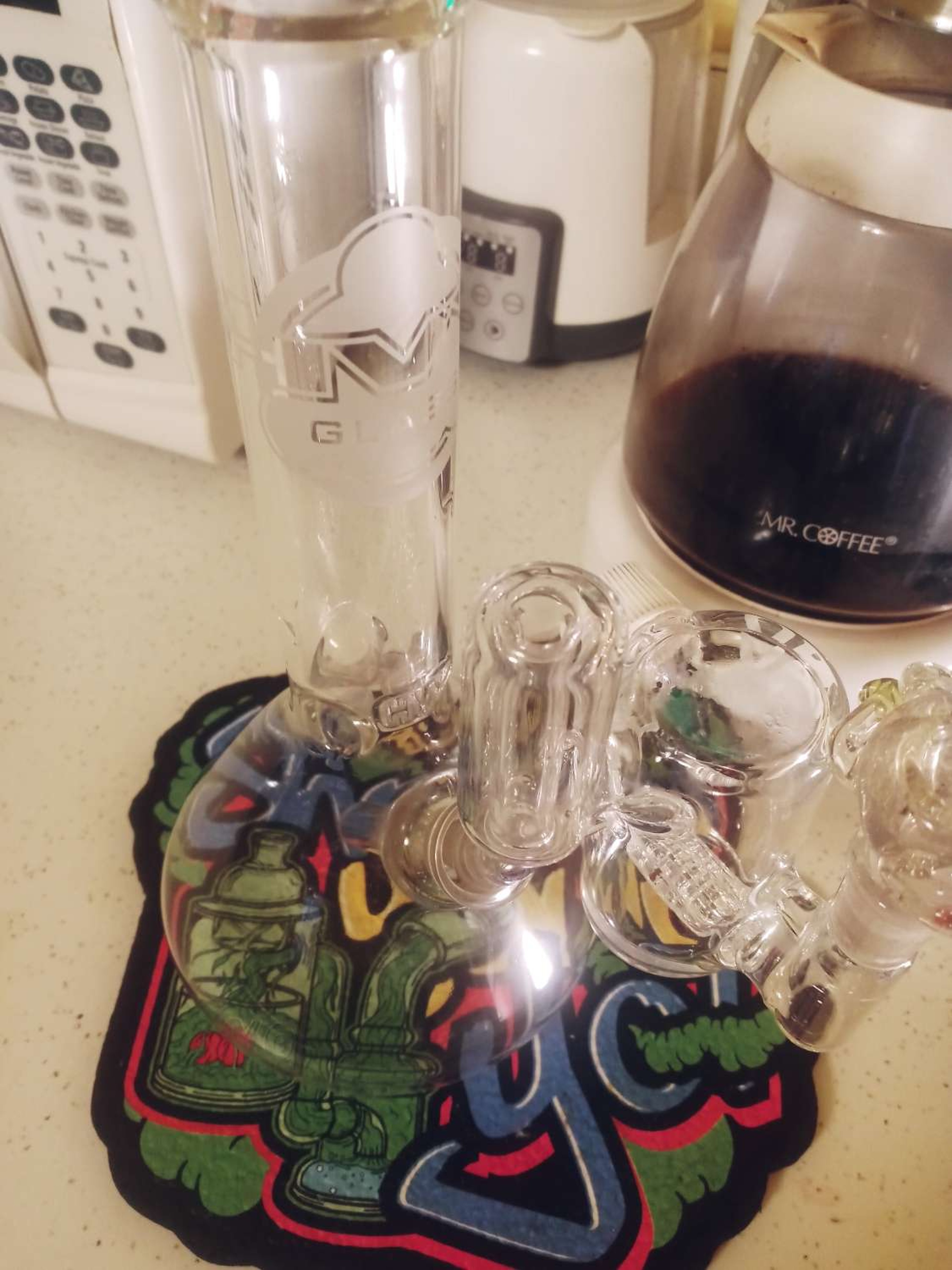 HVY beaker tube with MAV ashcasher. image 0