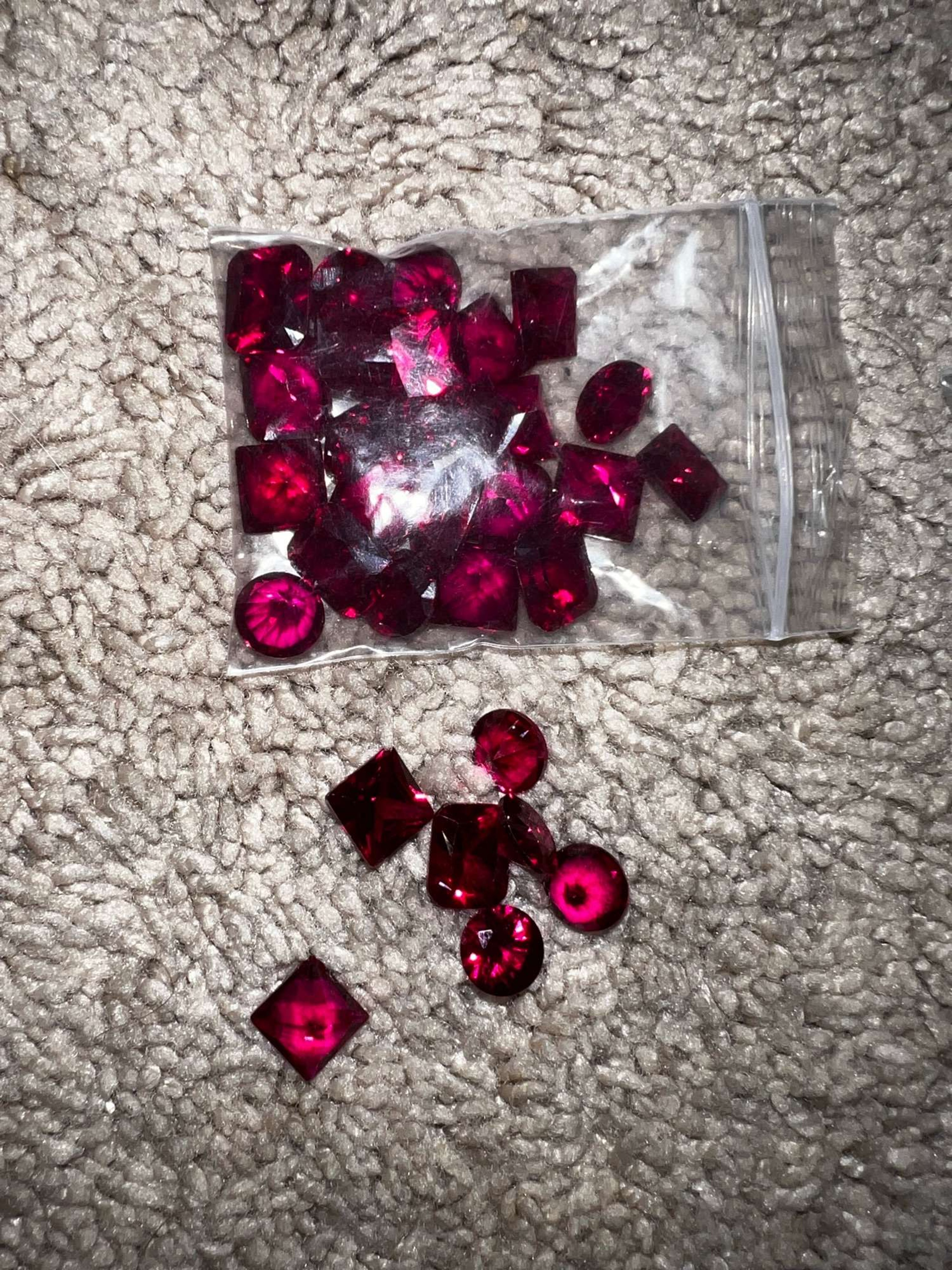 Preview pic of labmade ruby gem stones