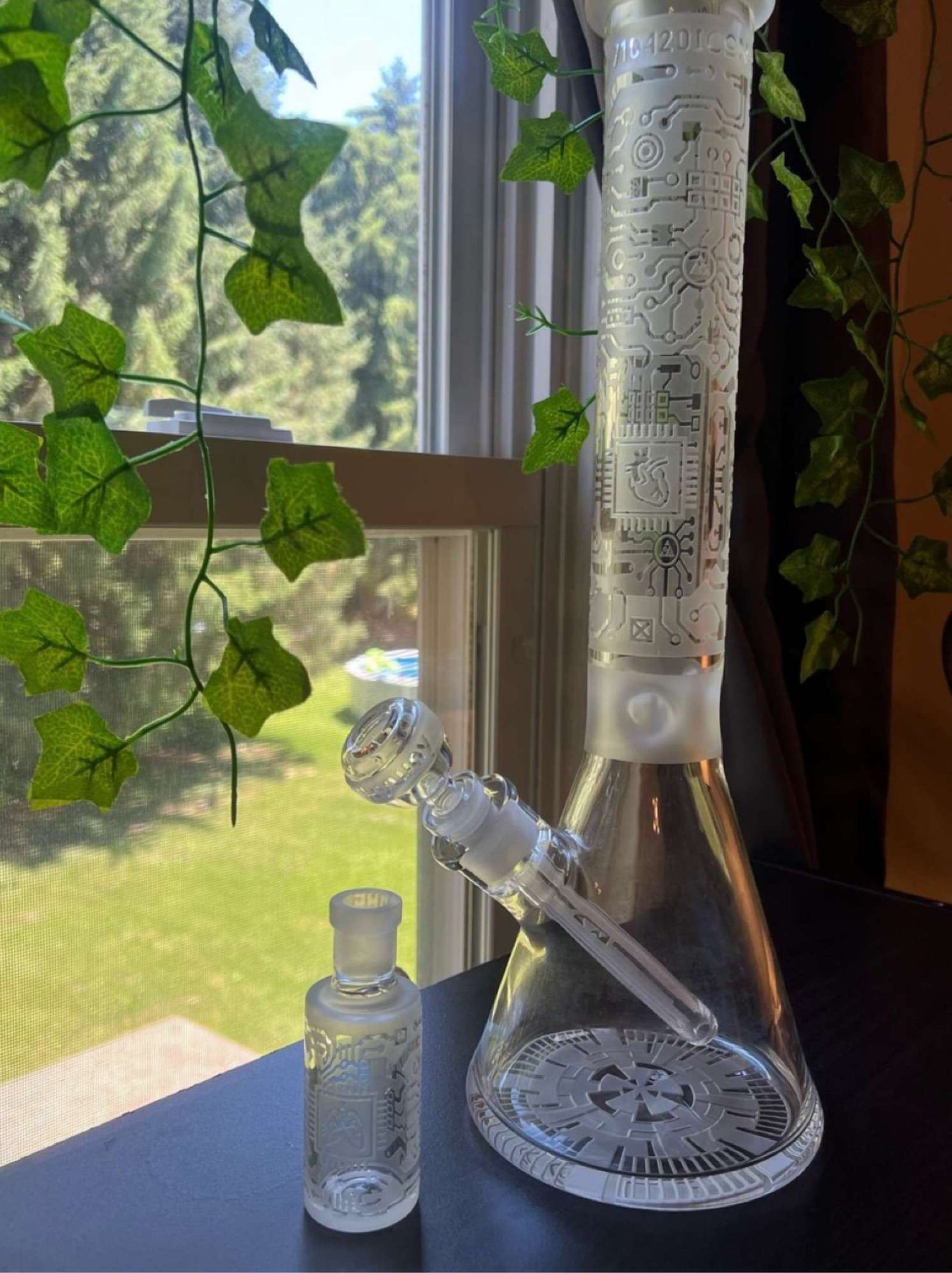 Milkyway Circuitboard Beaker + Ashcatcher image 0