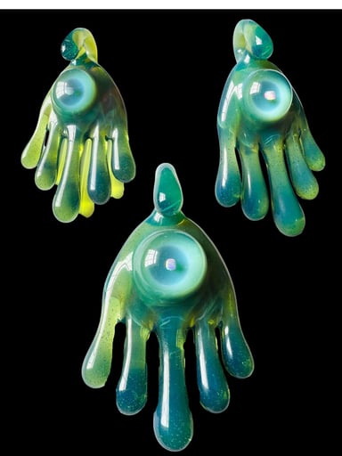Preview pic of XL Drippy pendant