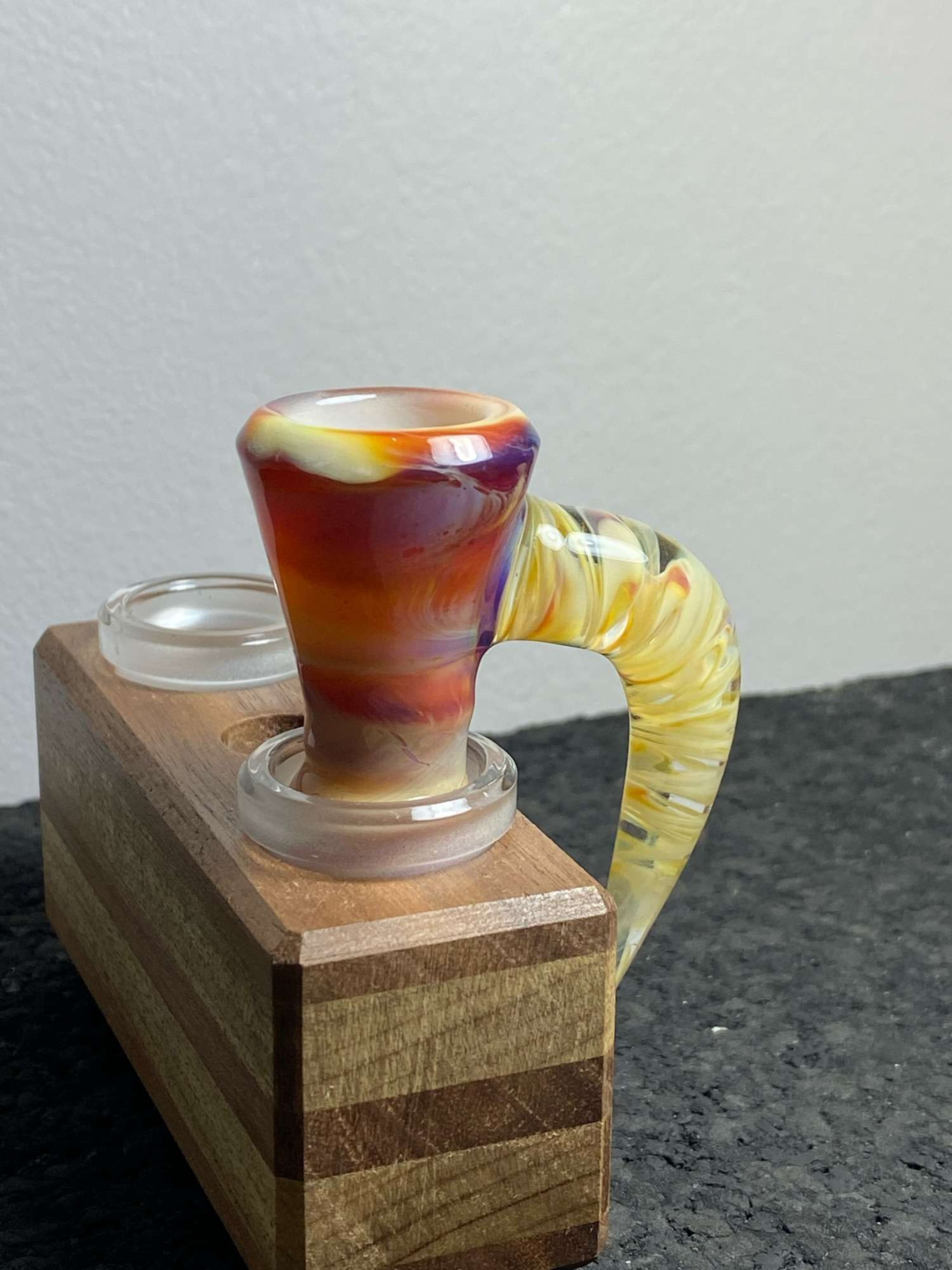 Preview pic of Different Vibes slide 