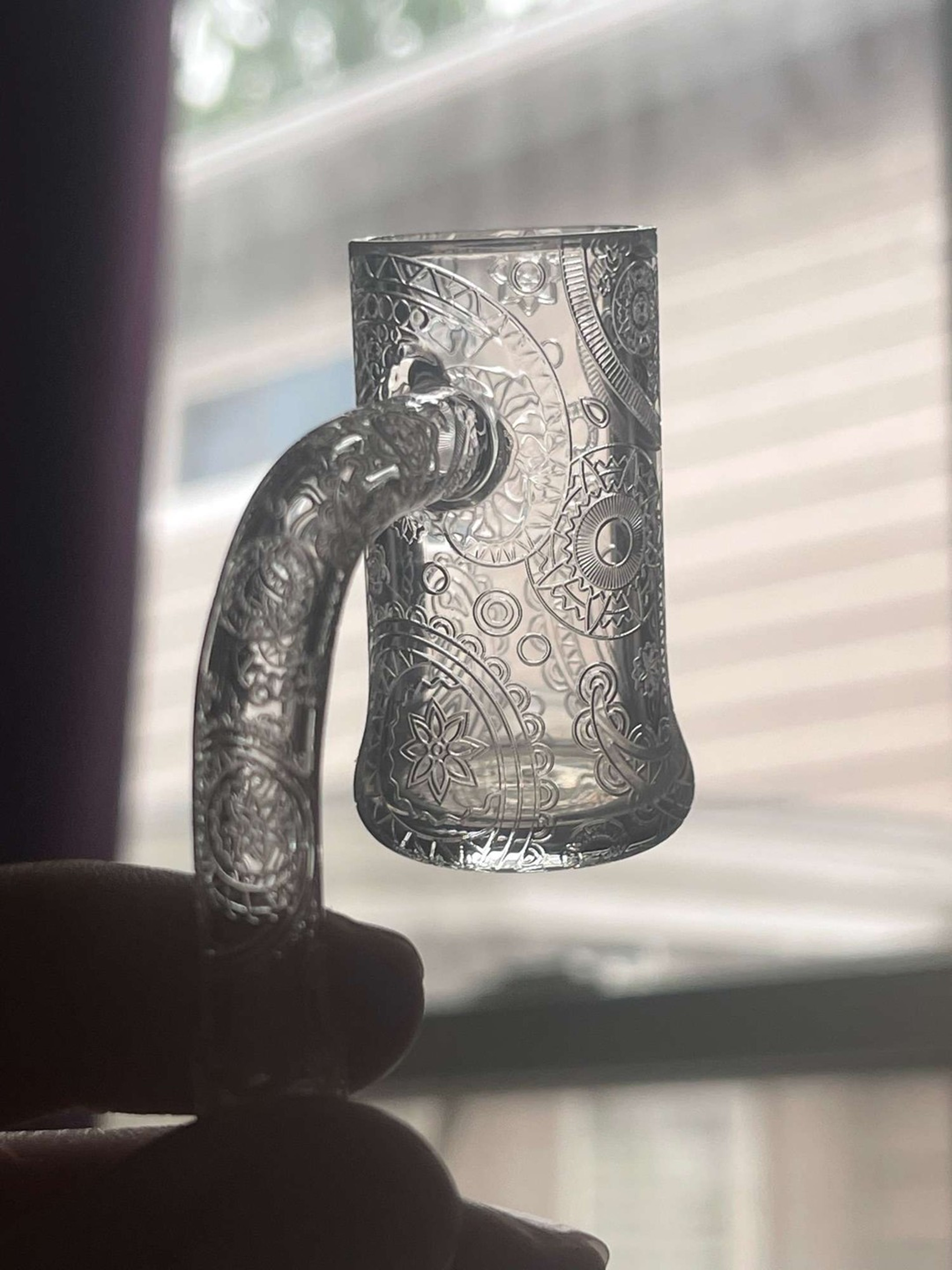 Preview pic of Evan shore trippy “paisley” banger