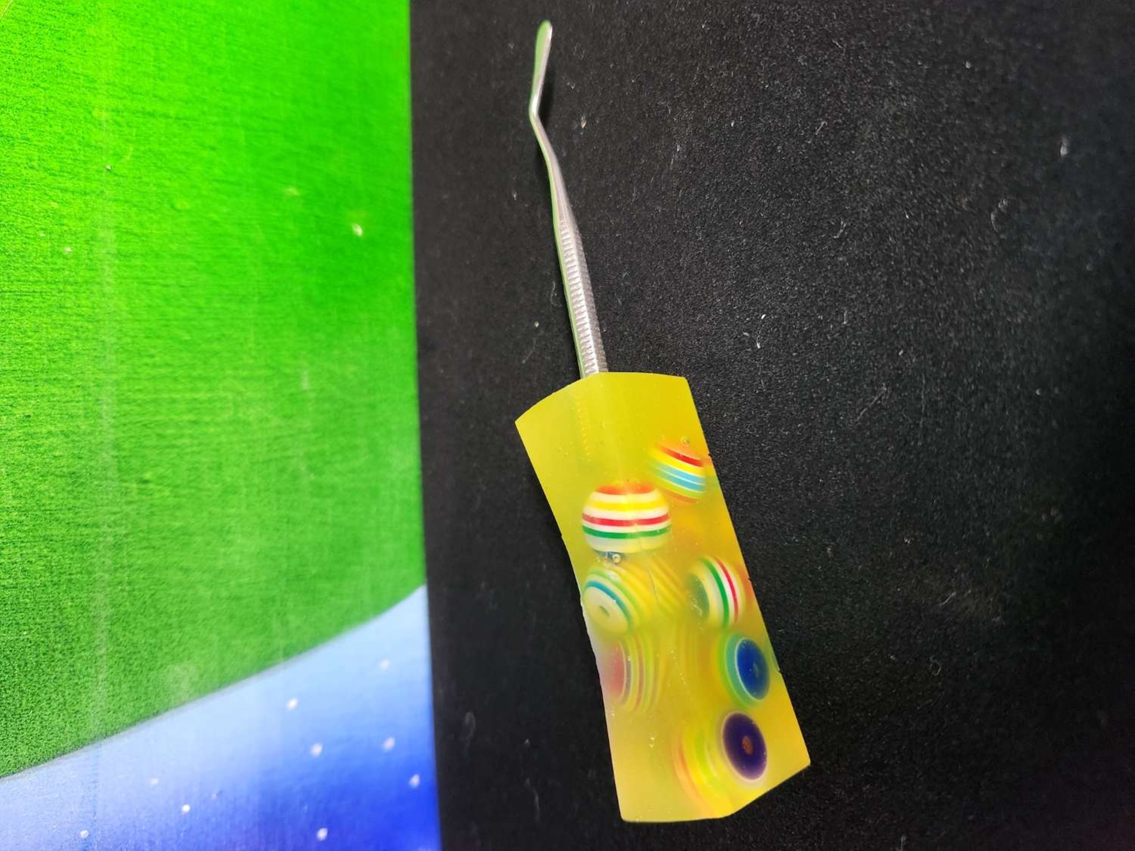 Preview pic of Dab tool with colored balls