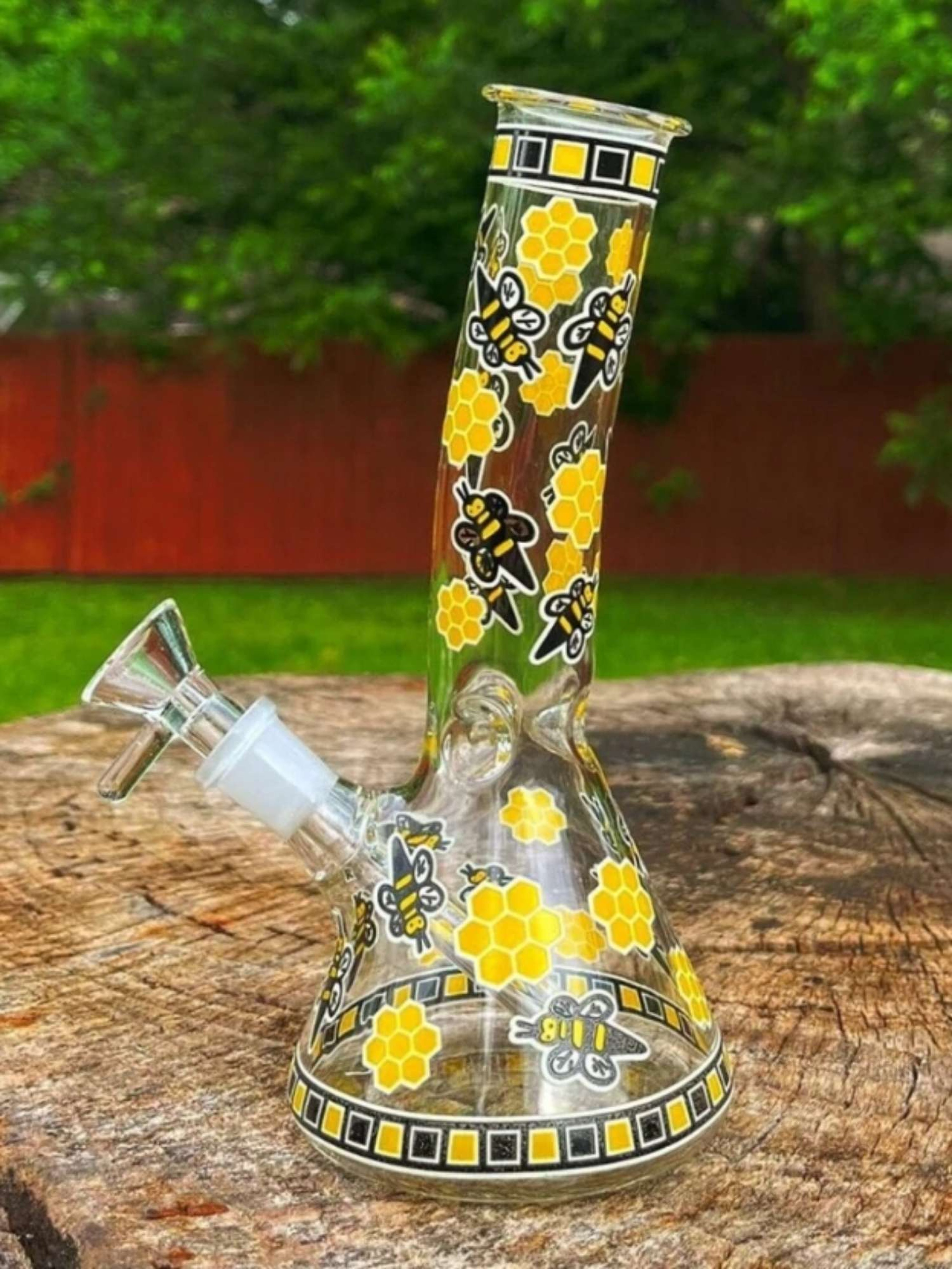 8" Glow in Dark Yellow HoneyBee Hand Painted Glass Water Pipe Bong
image 0