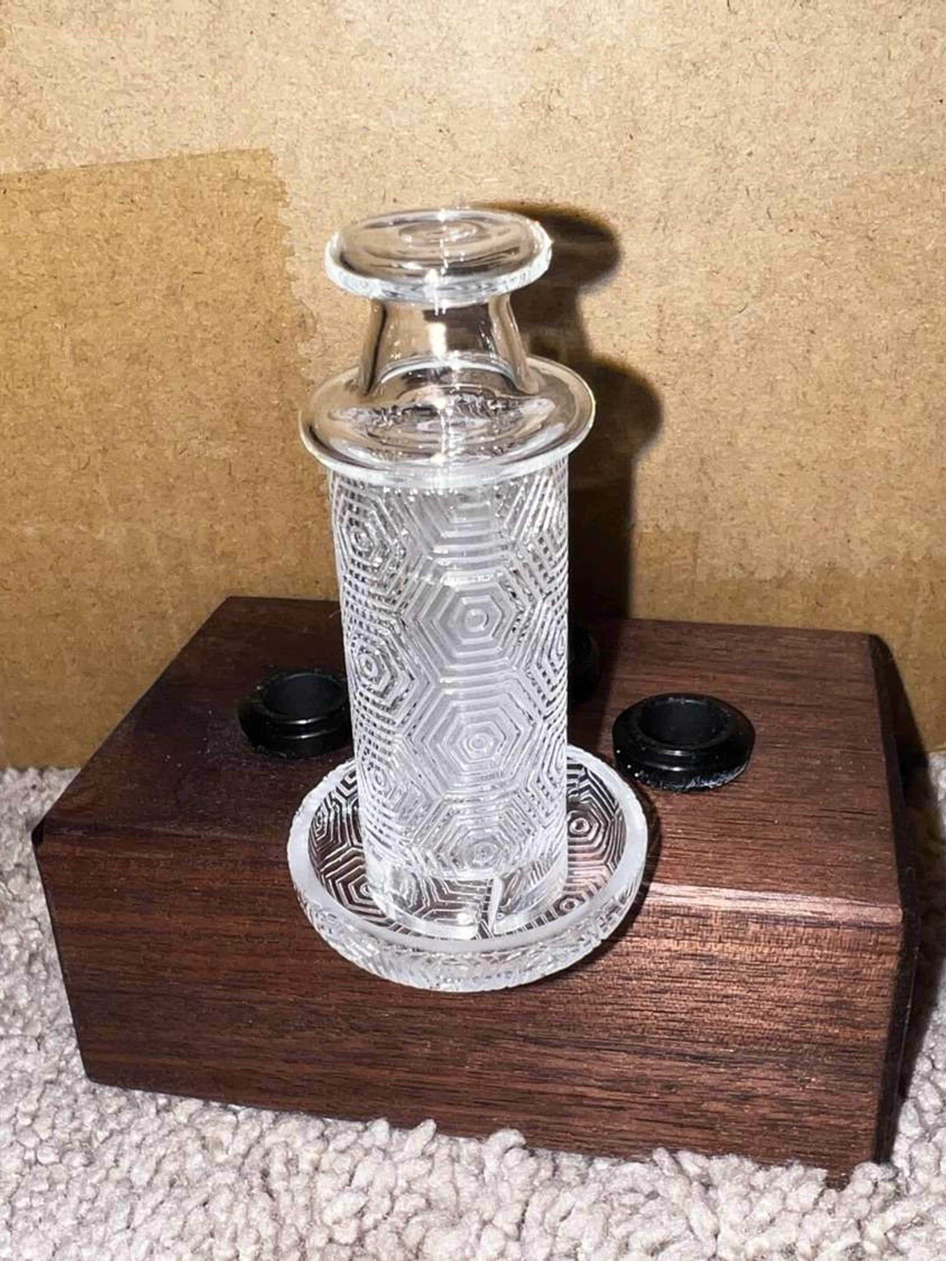 Preview pic of theglasshutt etched charmer 