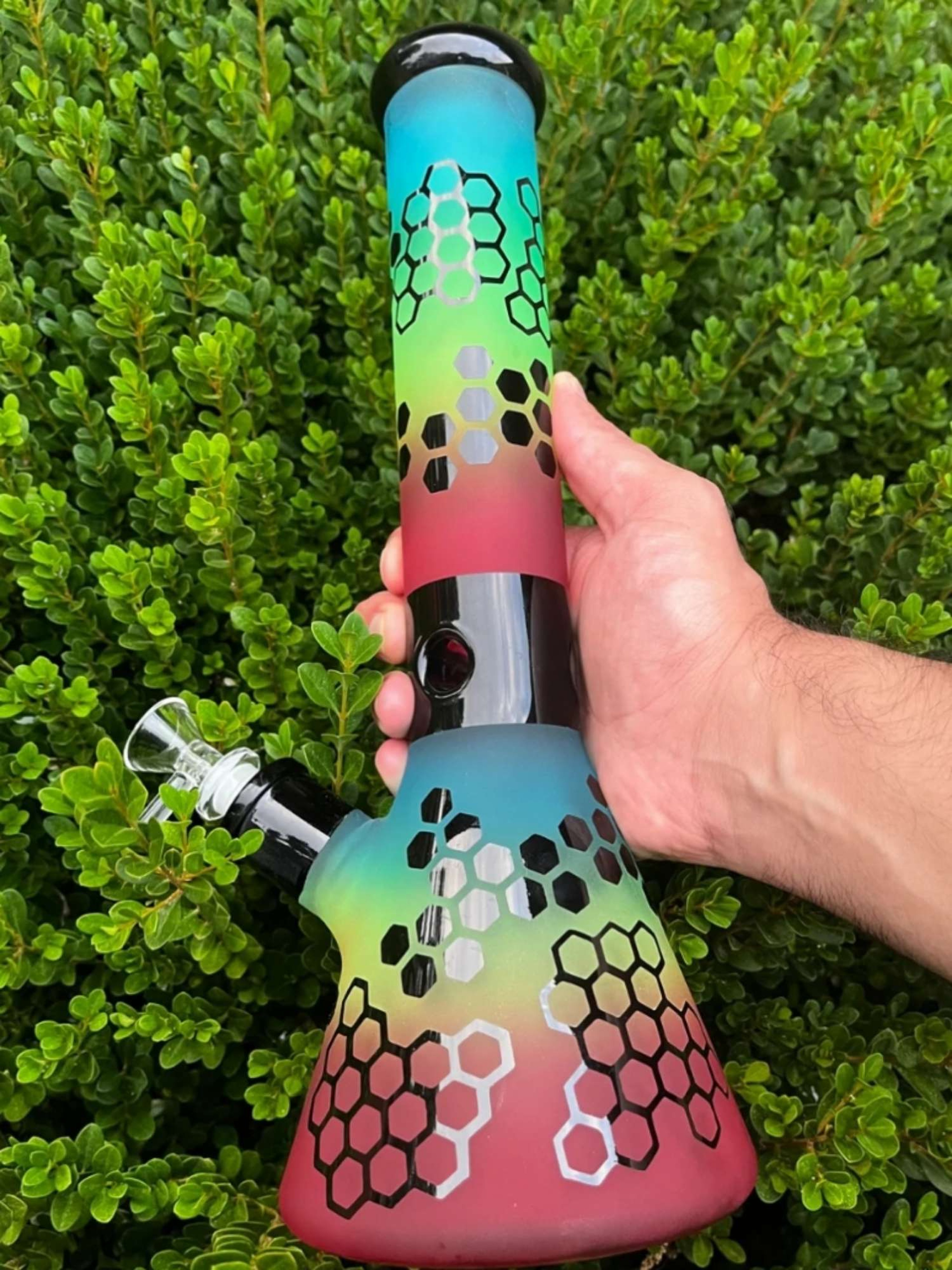 14" Rainbow Color Honey Bee Beaker Ice Bong Water Pipe
image 0