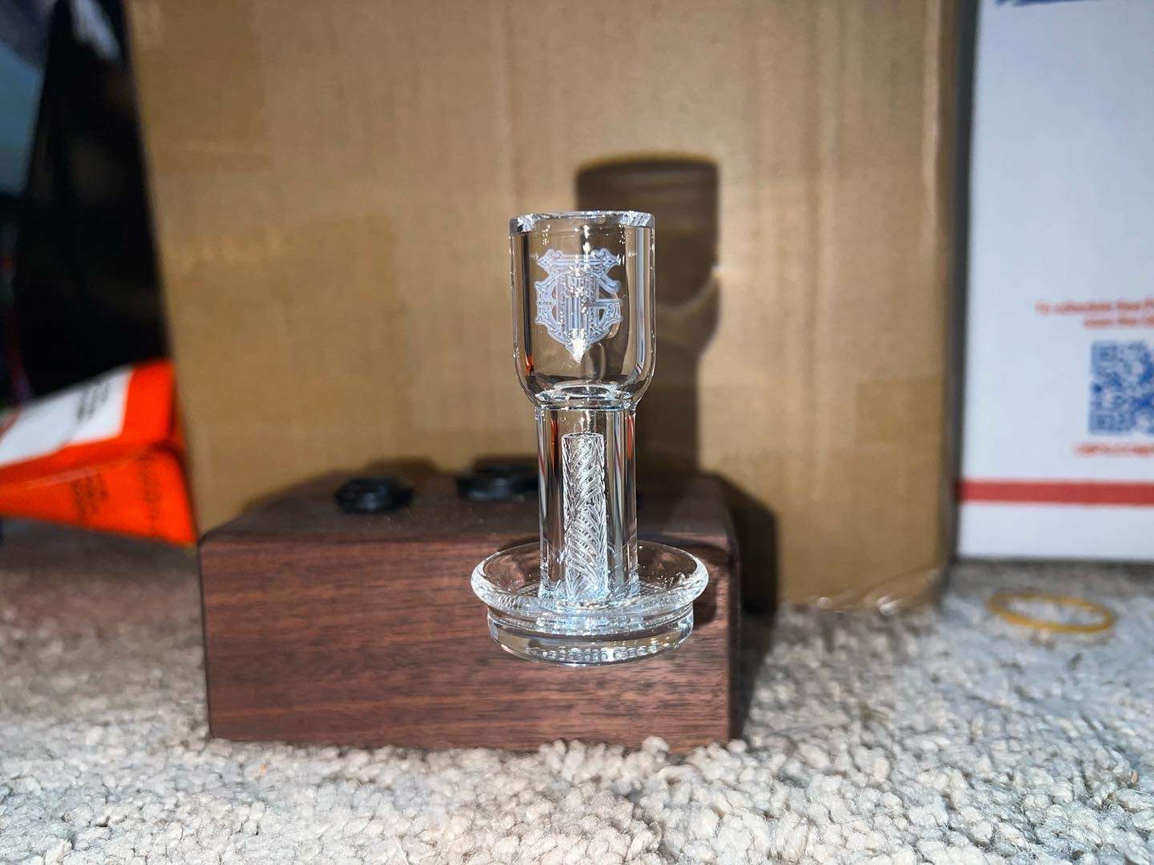 Preview pic of theglasshutt 10mm 90 v3 slurper