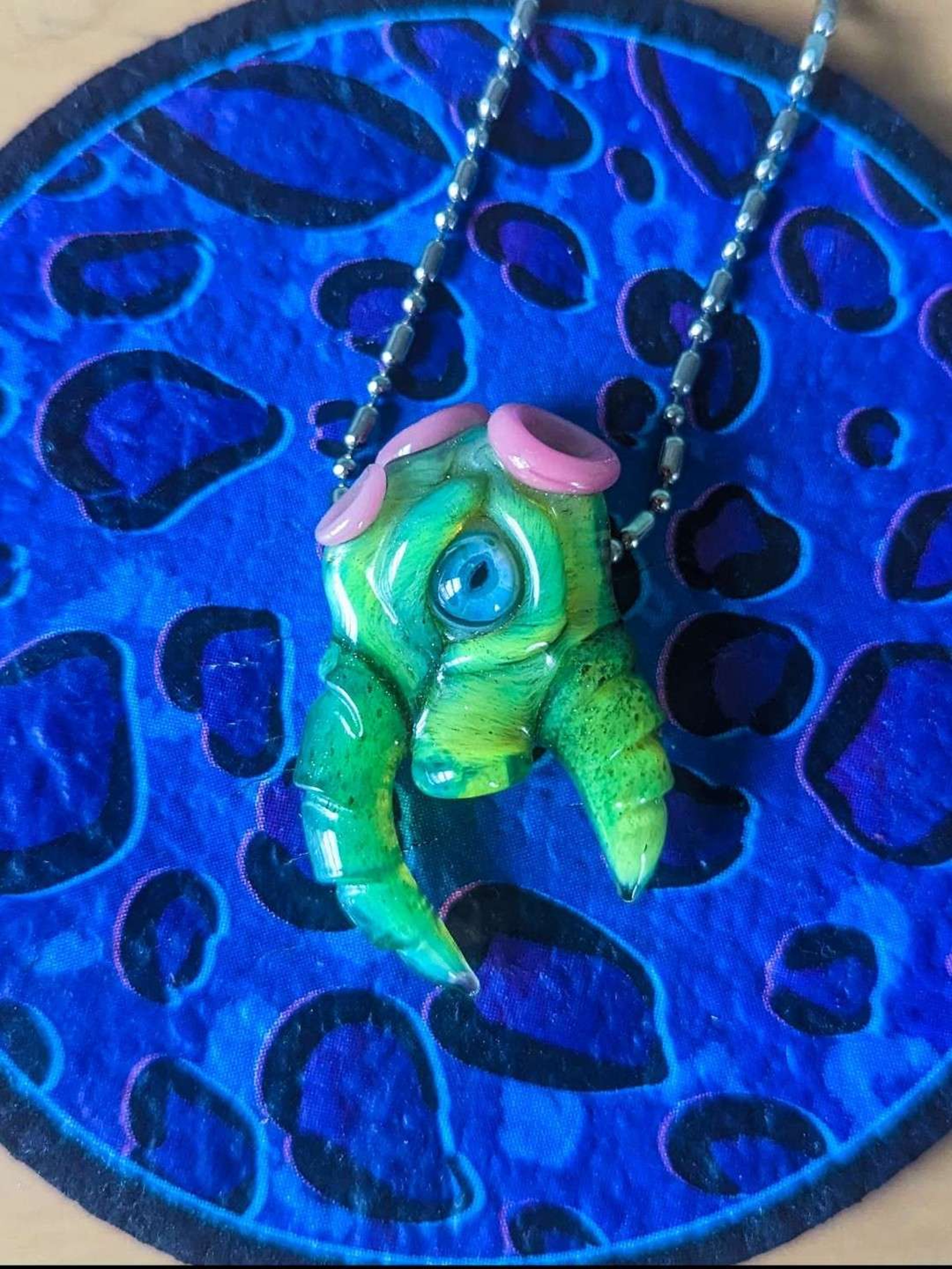 Preview pic of SALT pod #8 Pendant 