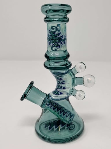 Preview pic of Blue 3 toe natey love beaker
