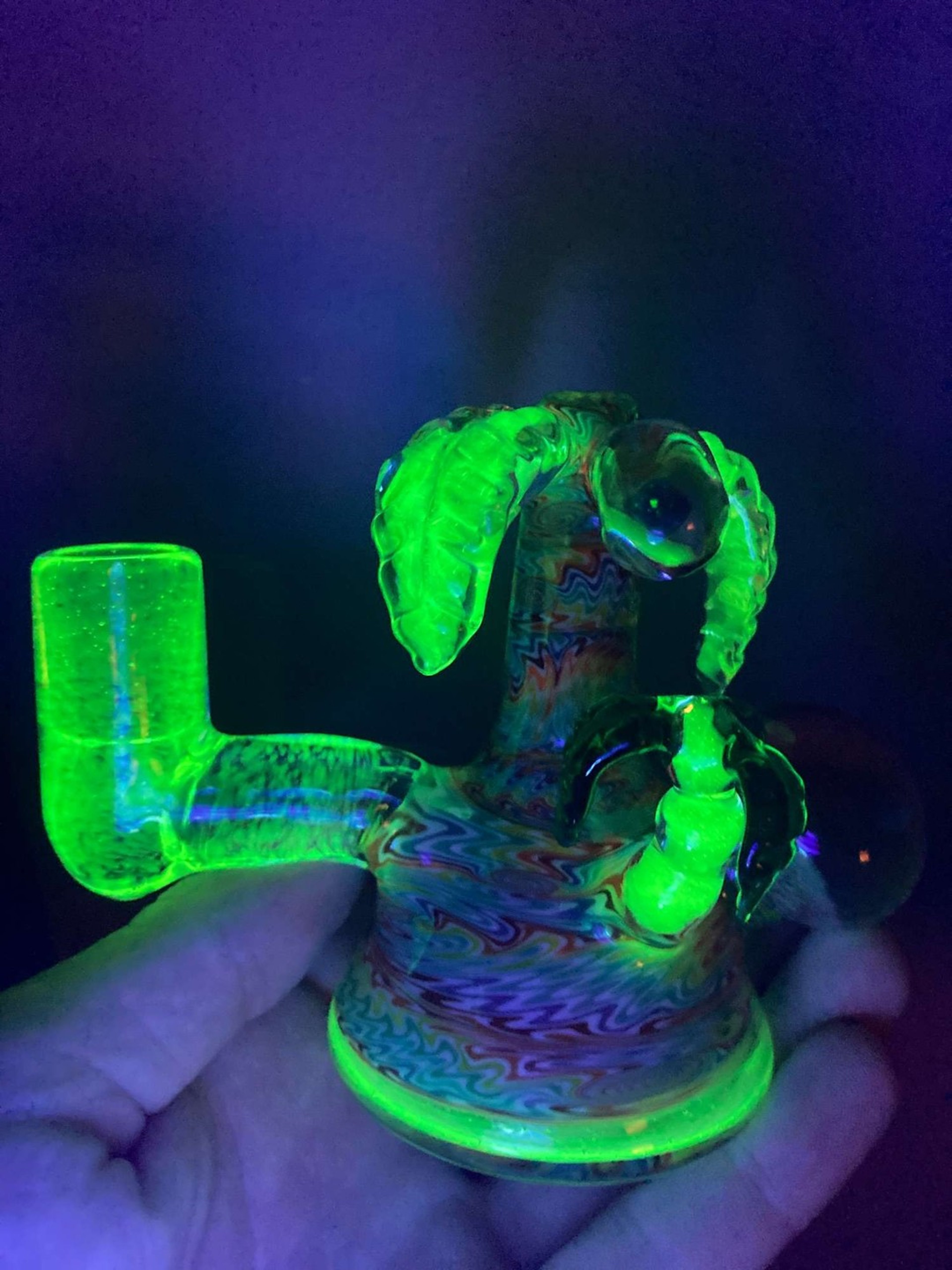 Preview pic of Illuminati glass