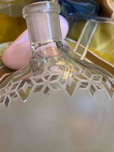 Preview pic of MKglass zigzag bong