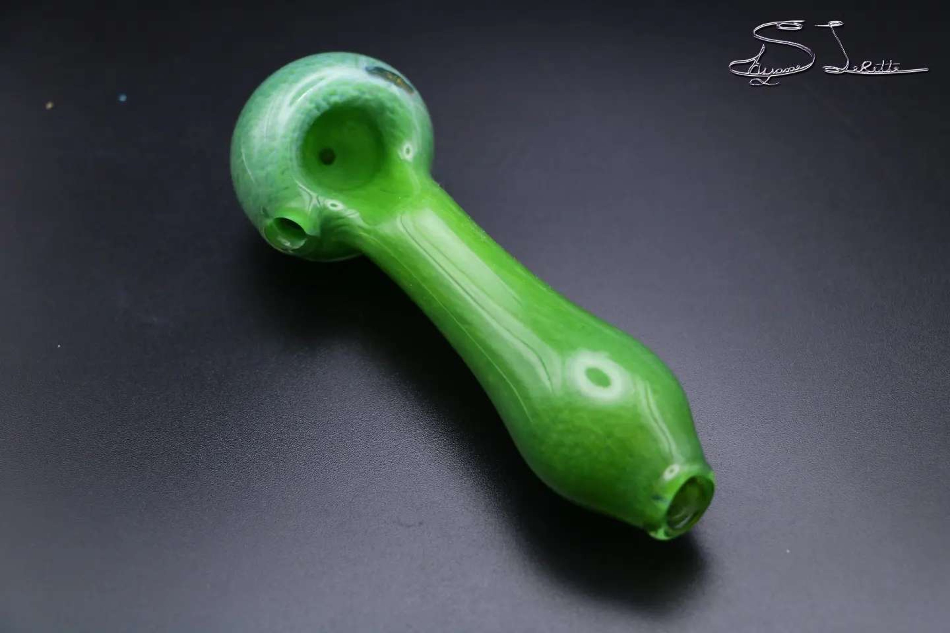 Preview pic of Green dry spoon